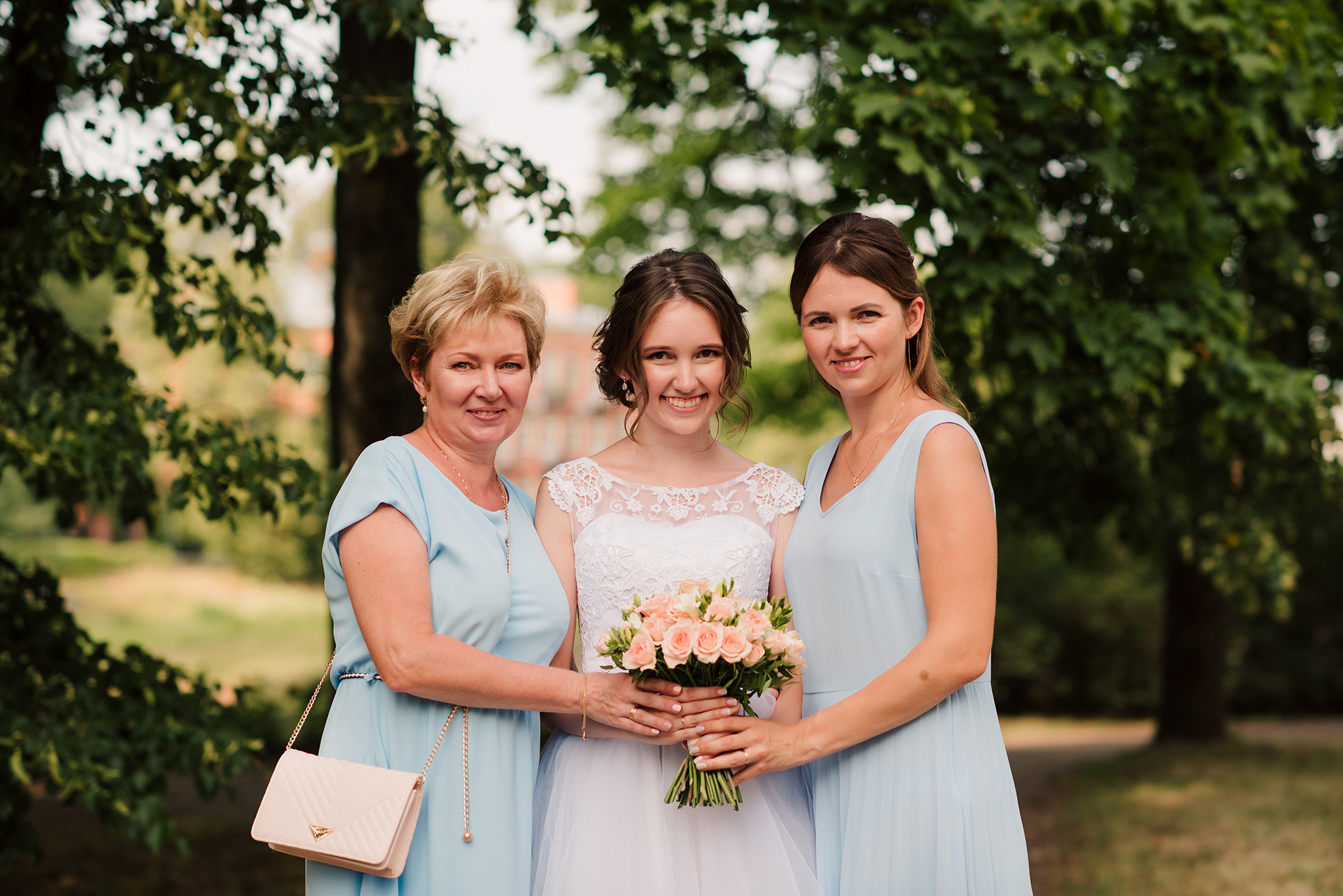 Свадебная фотосессия в Пушкине. Семейный и Свадебный фотограф. Санкт-Петербург. Пушкин