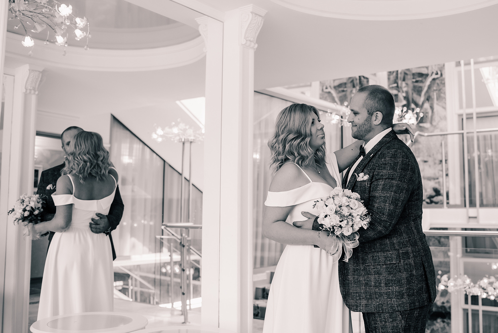 Юлия и Дмитрий. Летний Петергоф. Семейный и Свадебный фотограф. Санкт-Петербург. Пушкин