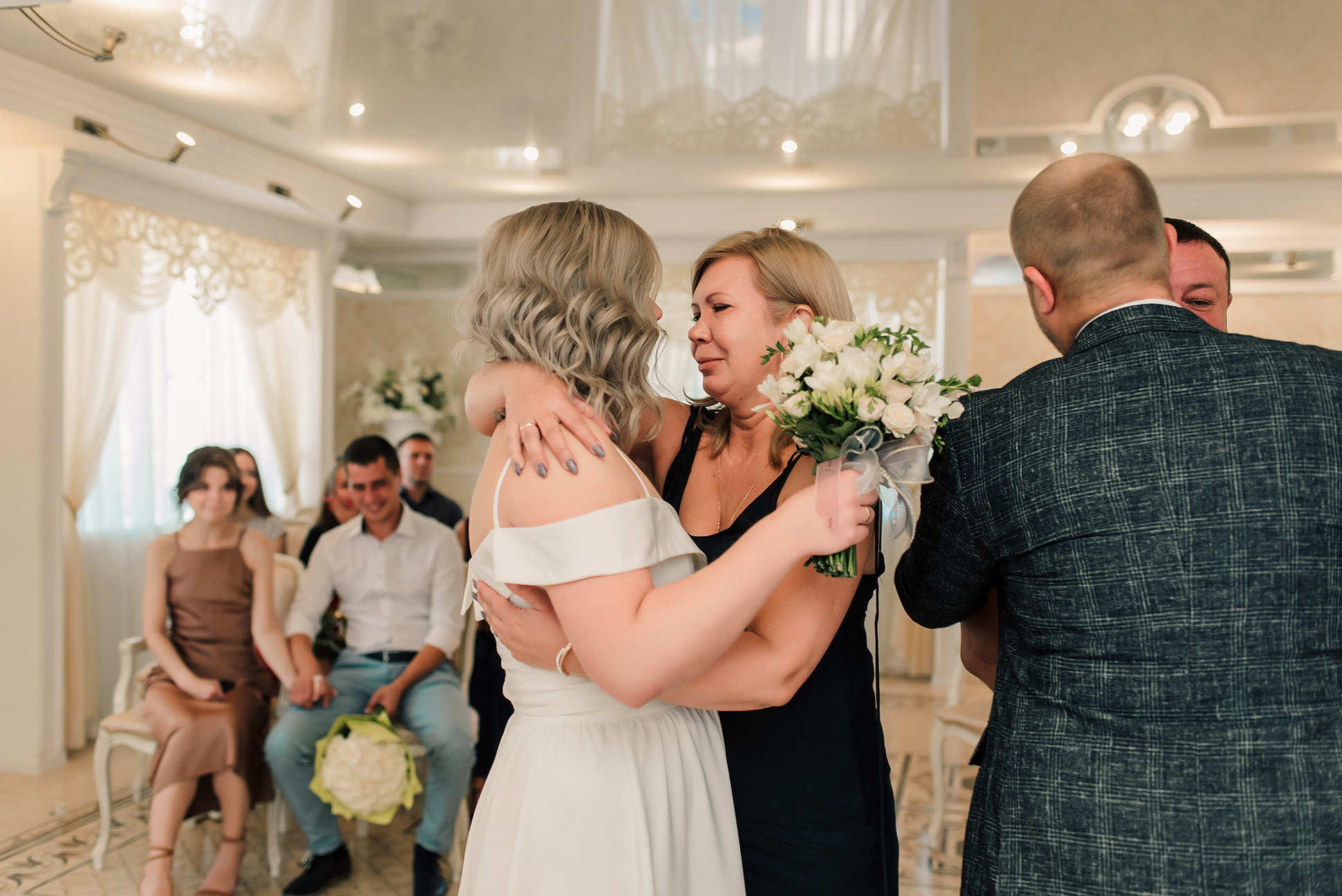 Юлия и Дмитрий. Летний Петергоф. Семейный и Свадебный фотограф. Санкт-Петербург. Пушкин