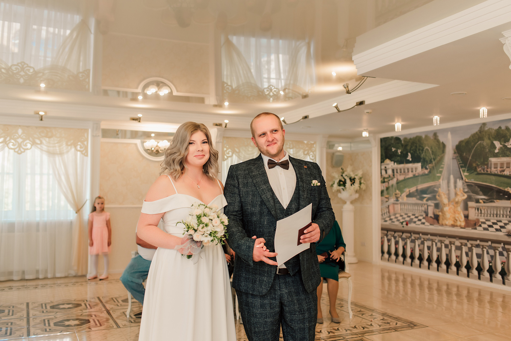 Юлия и Дмитрий. Летний Петергоф. Семейный и Свадебный фотограф. Санкт-Петербург. Пушкин