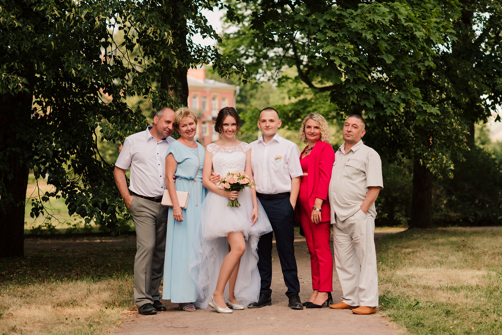 Свадебная фотосессия в Пушкине. Семейный и Свадебный фотограф. Санкт-Петербург. Пушкин