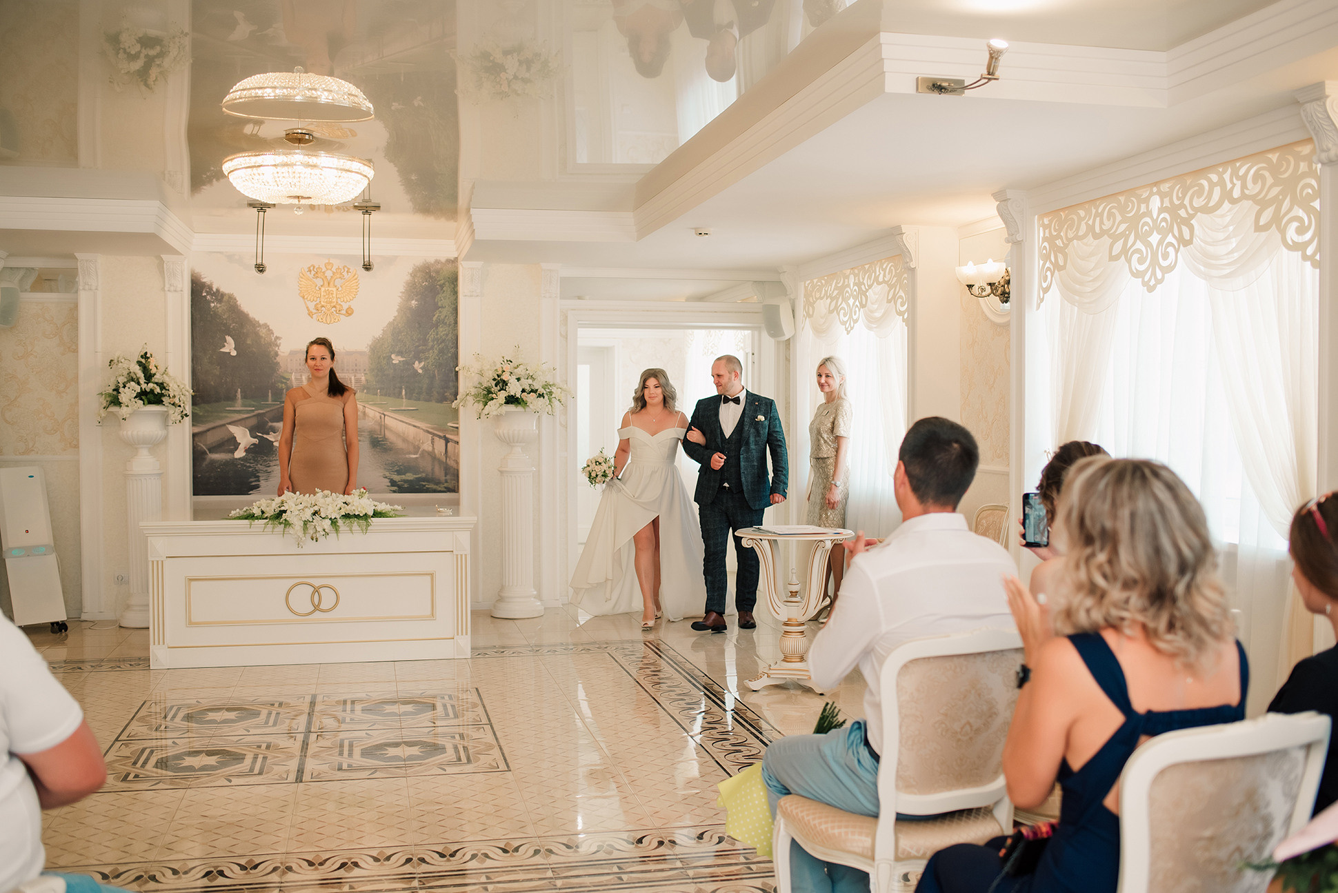 Юлия и Дмитрий. Летний Петергоф. Семейный и Свадебный фотограф. Санкт-Петербург. Пушкин