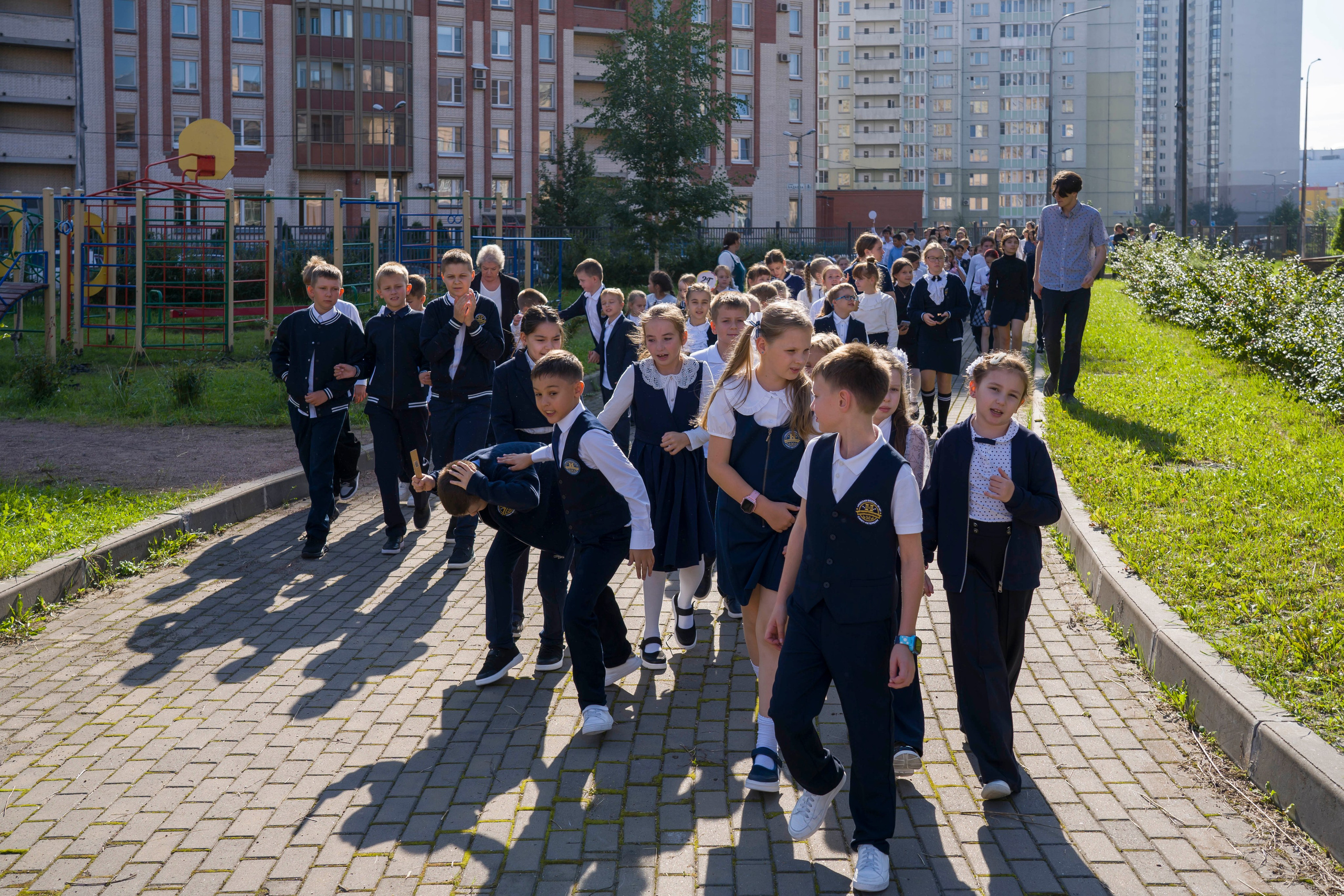 МЧС тренировка эвакуации в школе. Фотограф в Санкт-Петербурге. Репортажная и все съёмки для бизнеса
