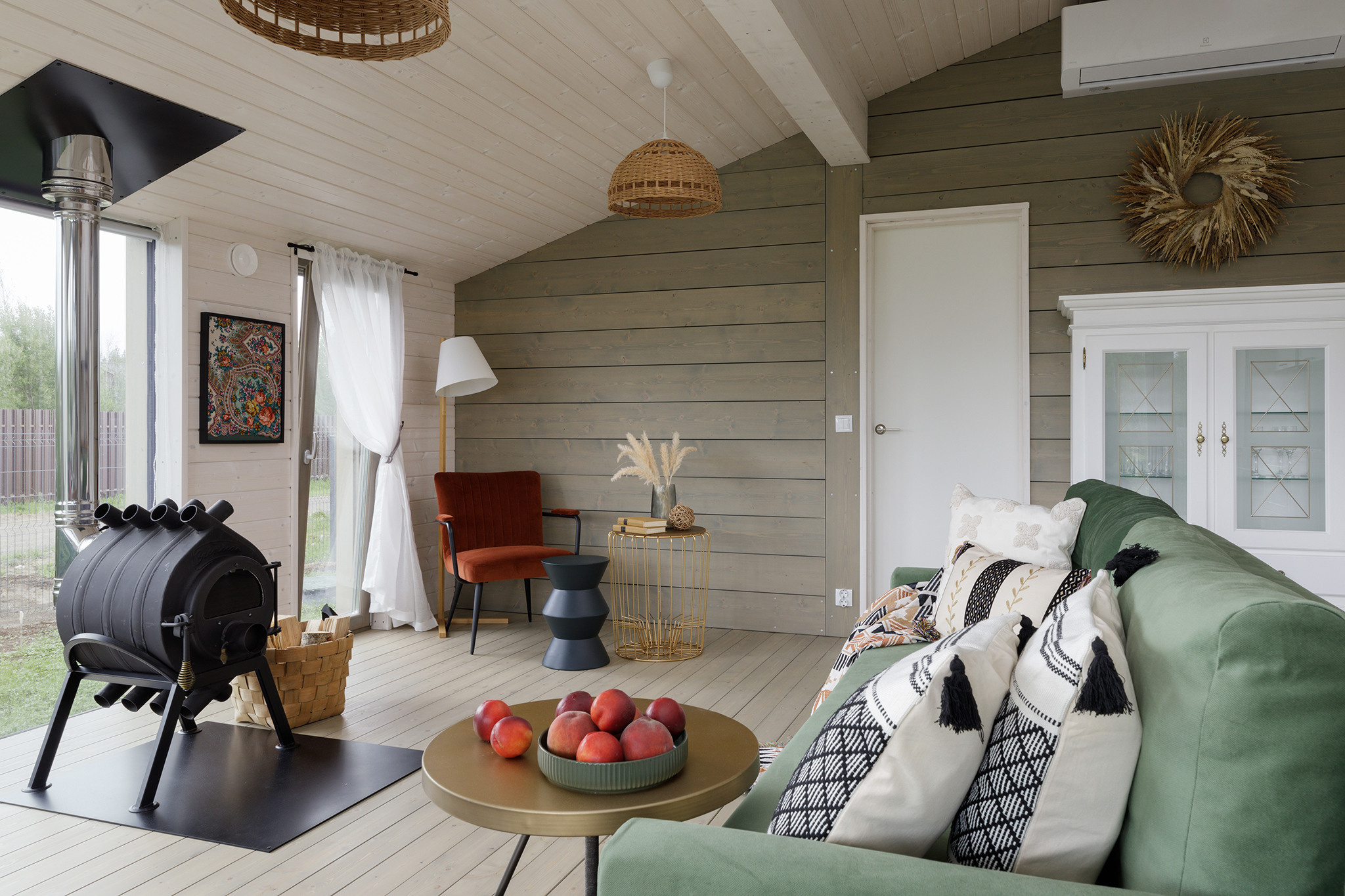 Интерьерная фотосъемка в Москве и Московской области. Предметный фотограф в Москве Вячеслав Тимошенко