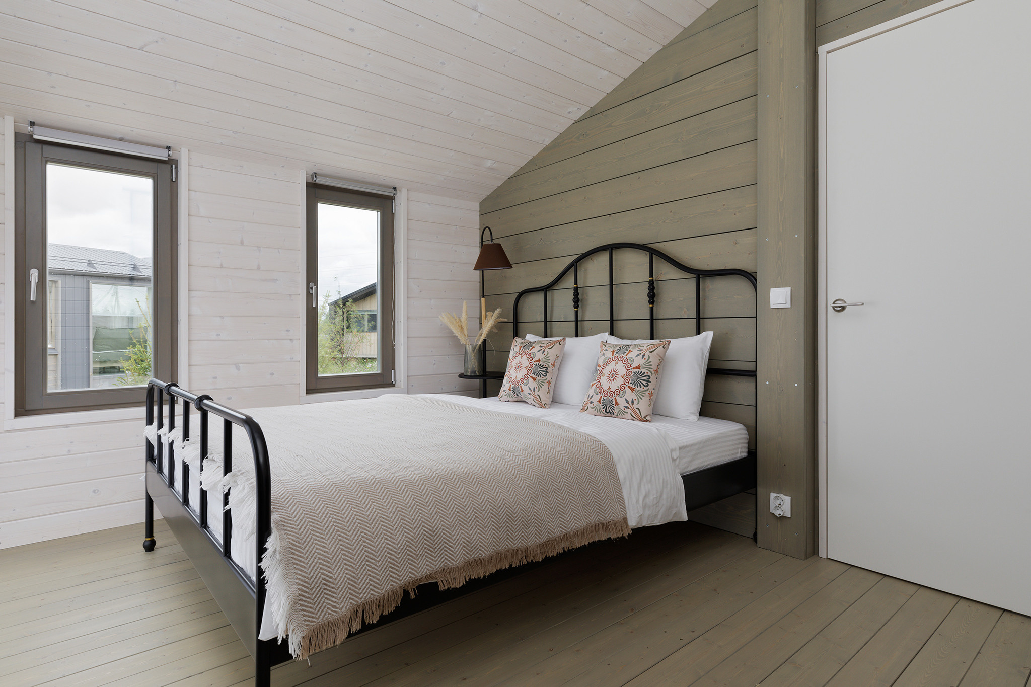 Интерьерная фотосъемка в Москве и Московской области. Предметный фотограф в Москве Вячеслав Тимошенко