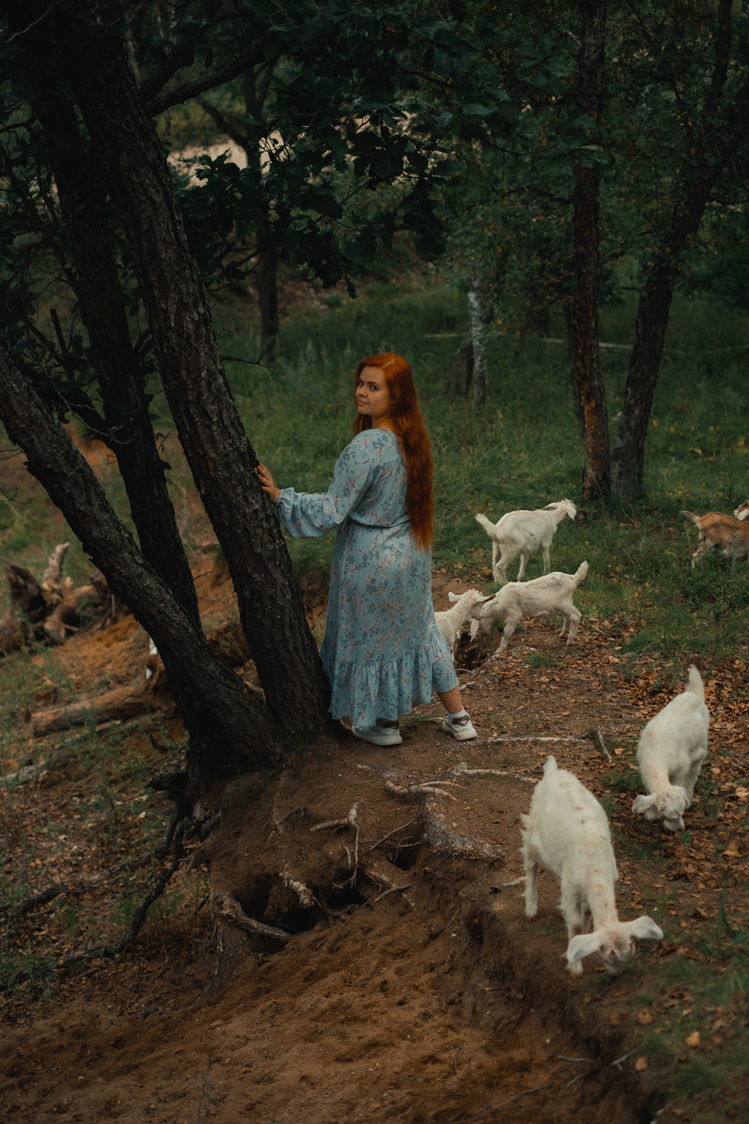 Мария и козы. Фотограф Благовещенска Яна