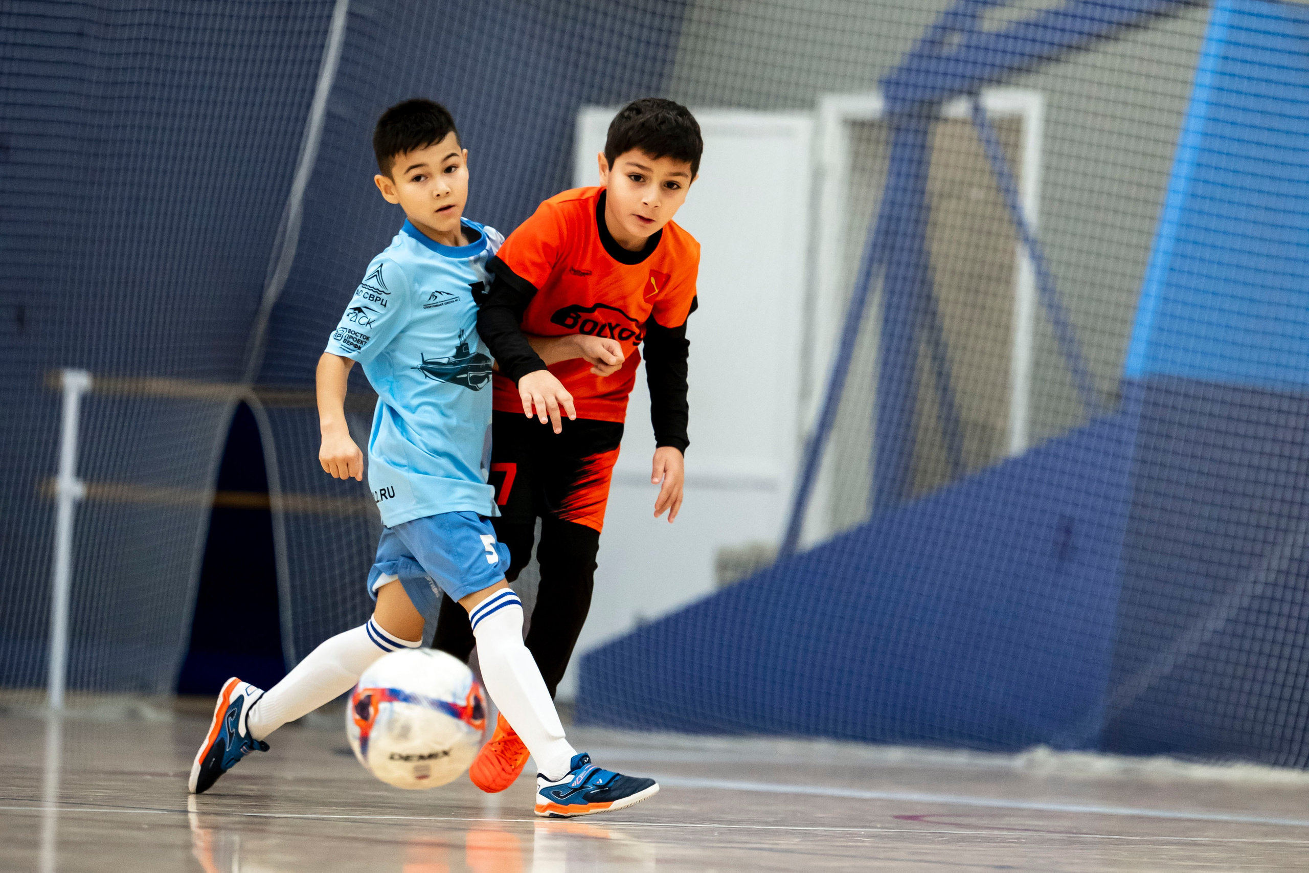 Всероссийский турнир по мини футболу FUTSAL KIDS TROPHY 2025. Спортивный фотограф в Туле и Тульской области. Файсханова Фото Спорт