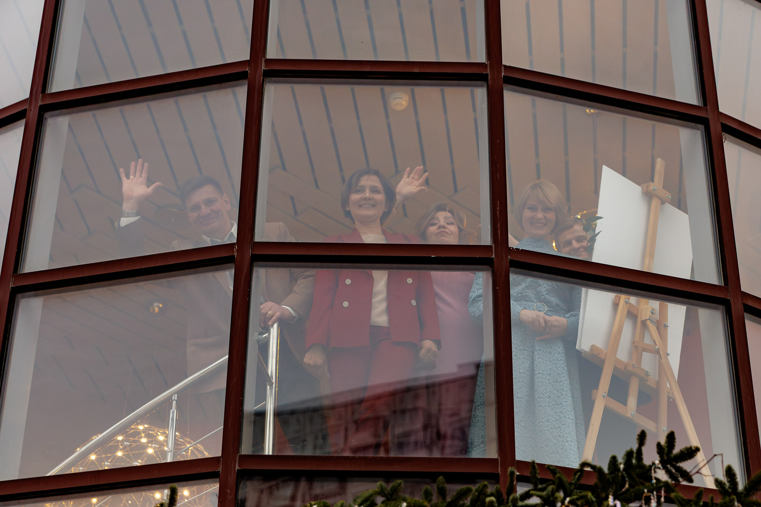 Свадебная фотосессия и сборы в гостинице Националь. Свадебный фотограф Москва и МО Сергей Киржаев