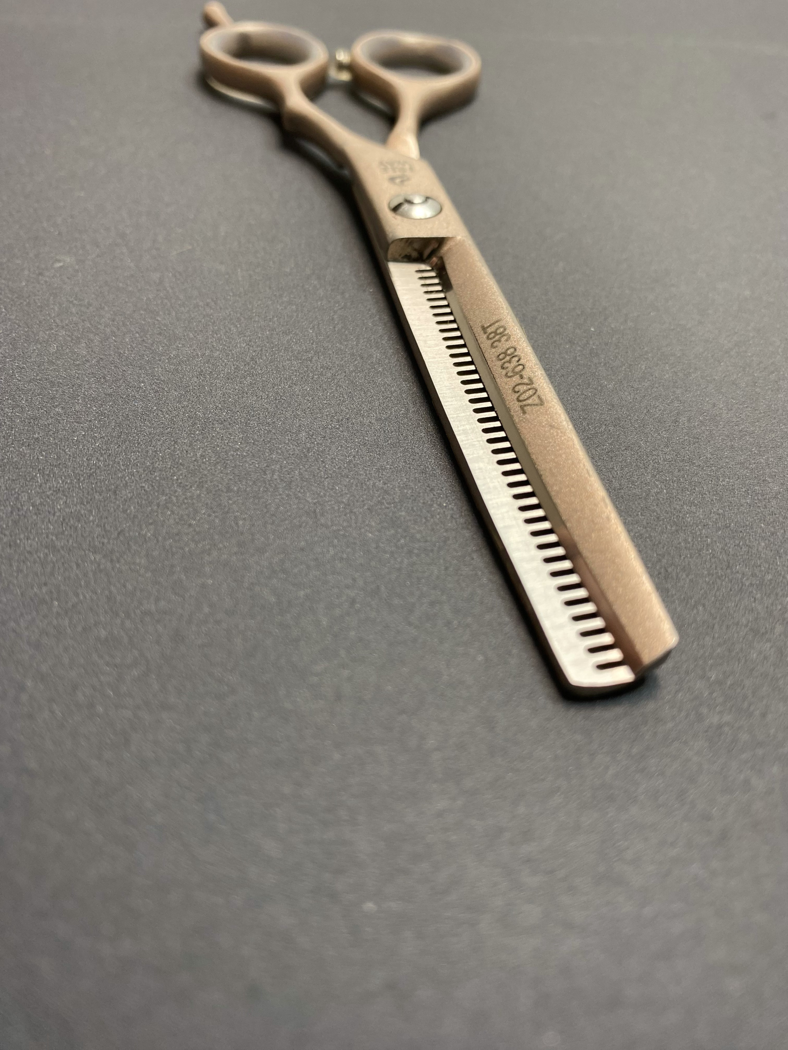 Ножницы. Заточка маникюрного парикмахерского инструмента в Новосибирске