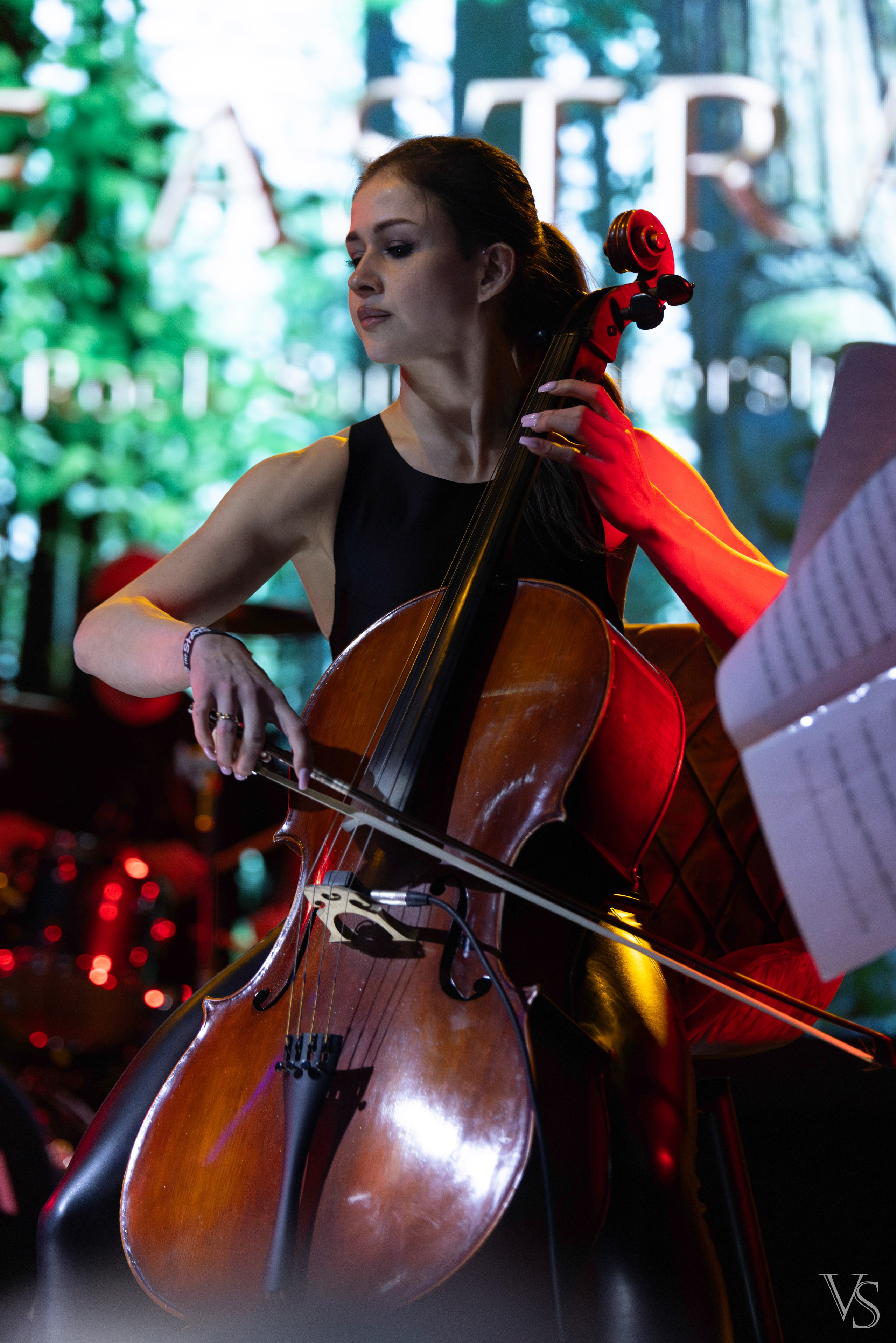 Above the stars. Проклятие Мамбо. Фотограф Виктор Степанов