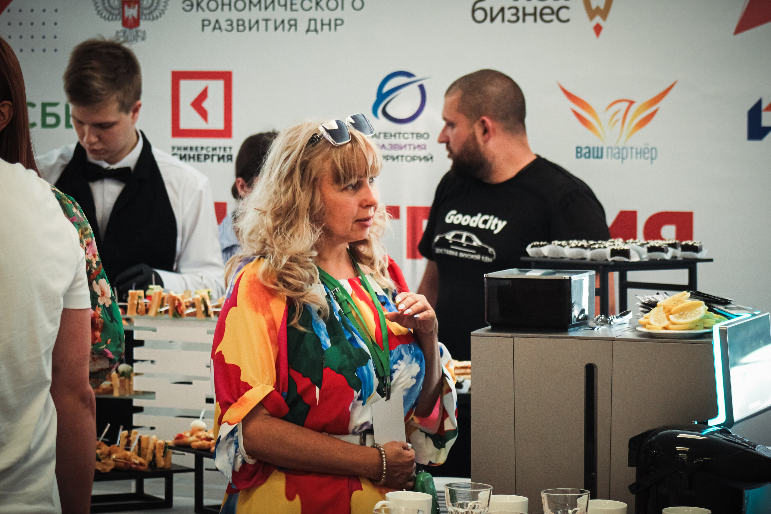 Сбер. Бизнес-завтрак. Илья Чемис — Фотограф в Мариуполе