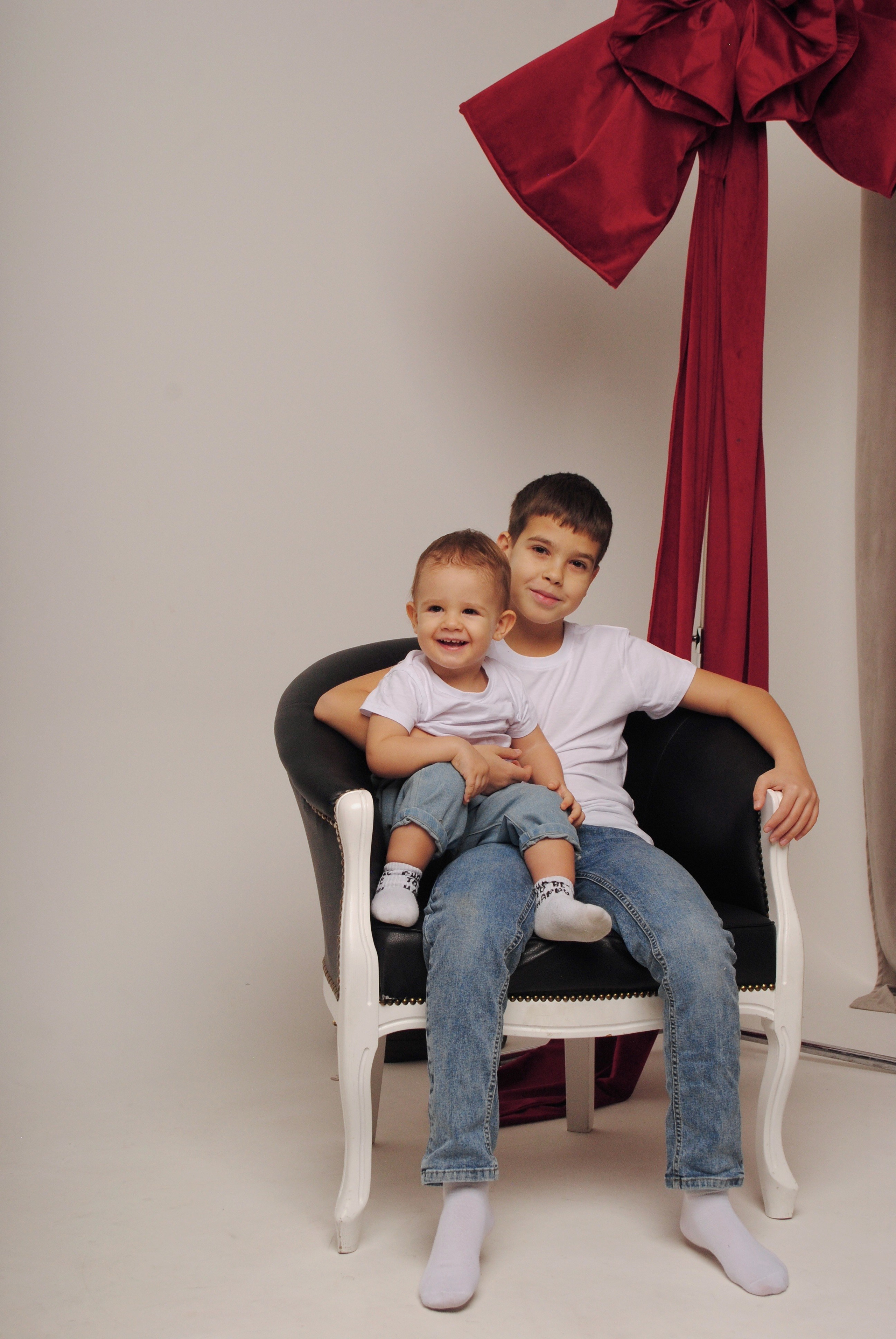 Большая греческая семья. Фотограф Мария Мусаелян