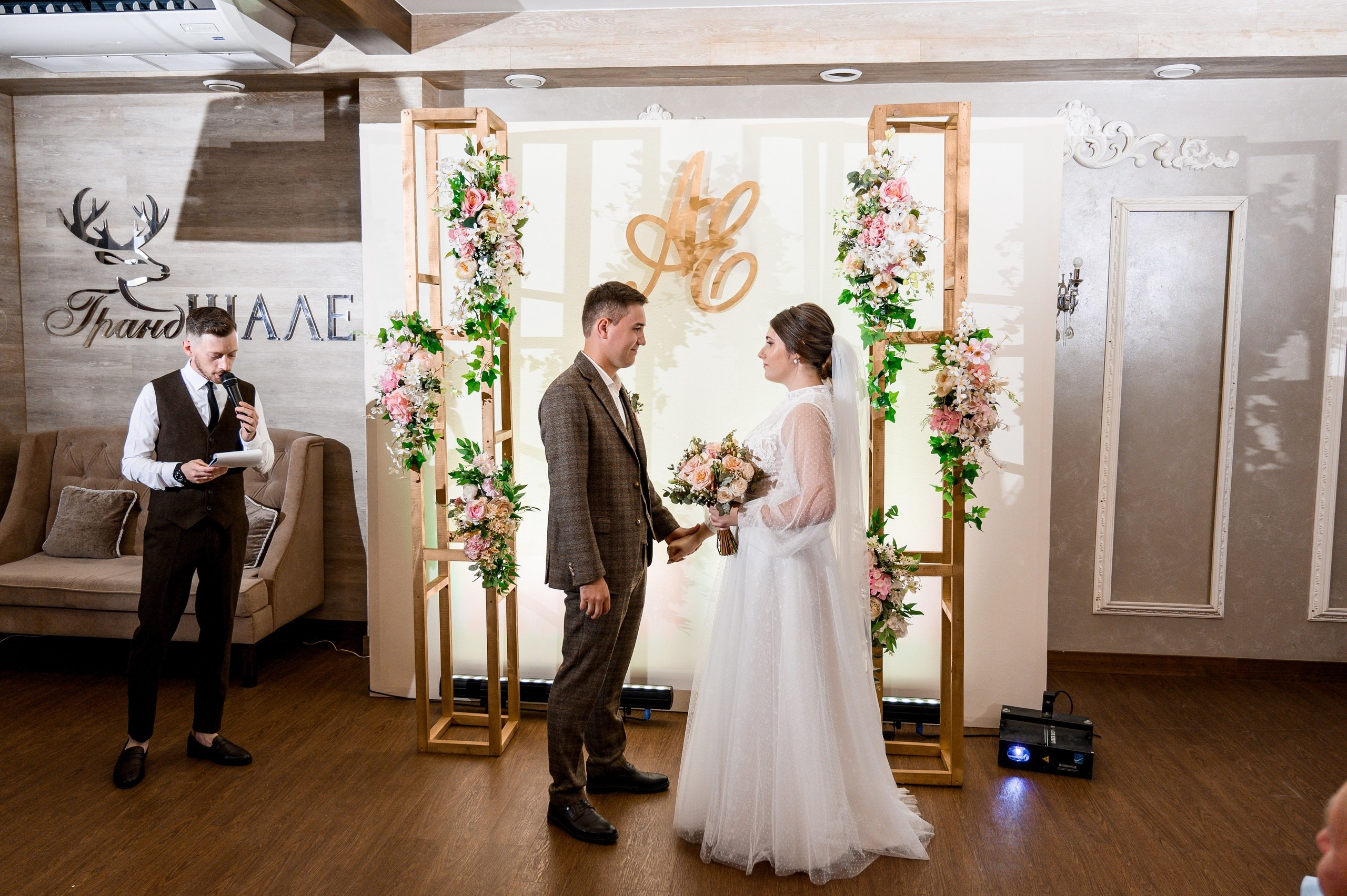 Александр и Катерина. NSK Studio — Свадебная Фото — Видеосьемка