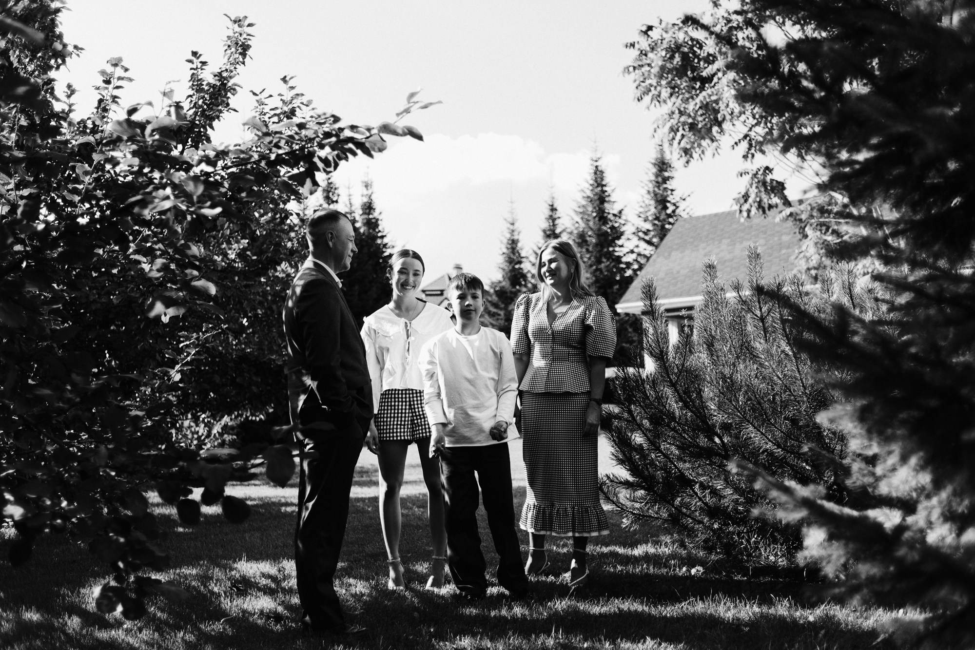 Черно-белое фото родителей