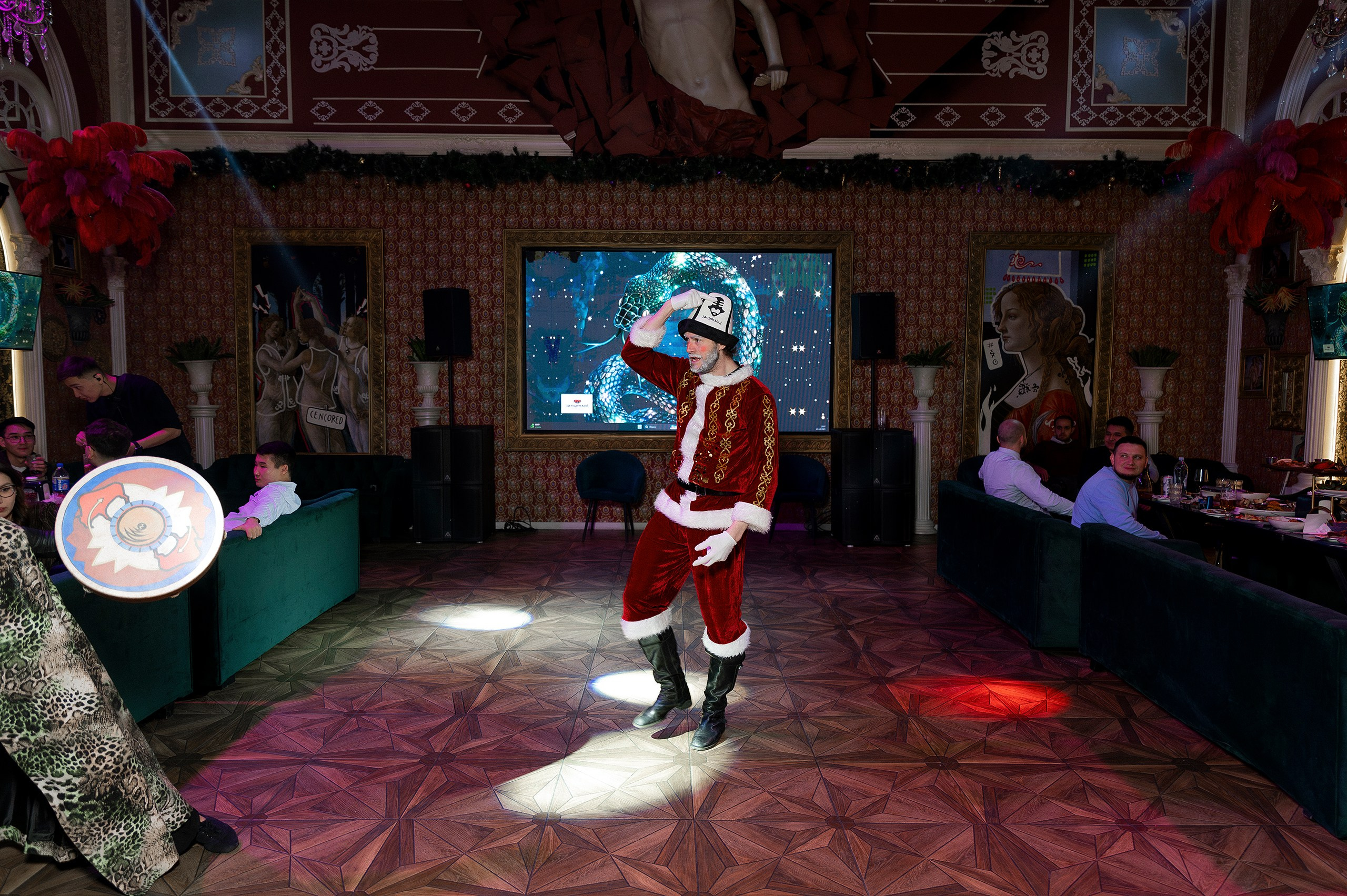 Beko Central Asia — Happy New Year. Фотограф в Алматы — Алексей Коньков | Репортаж, свадьбы, портреты