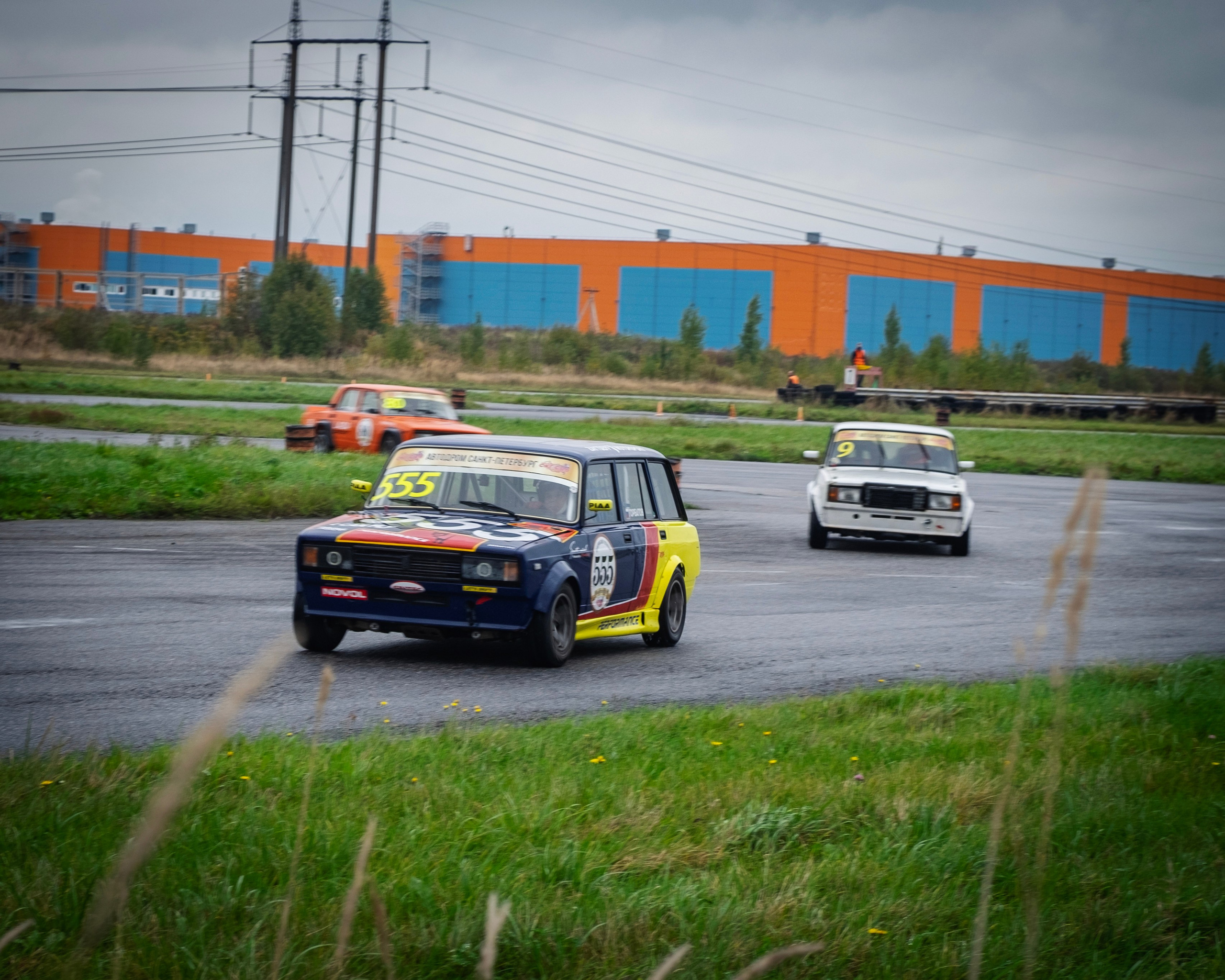 AUTODROM FEST 21.09.25. Автомобильные фотографии и рисунки в Санкт-Петербурги Пашков Дмитрий