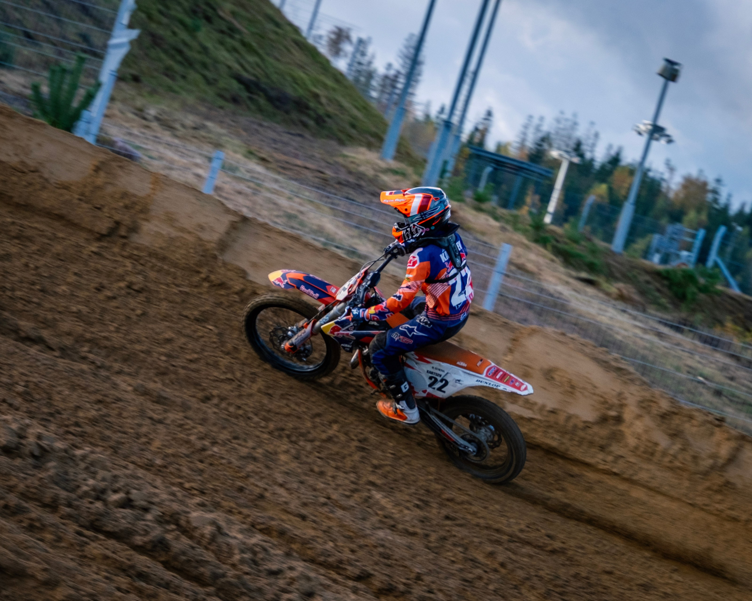 Мотокросс (Игора Драйв). Автомобильные фотографии и рисунки в Санкт-Петербурги Пашков Дмитрий