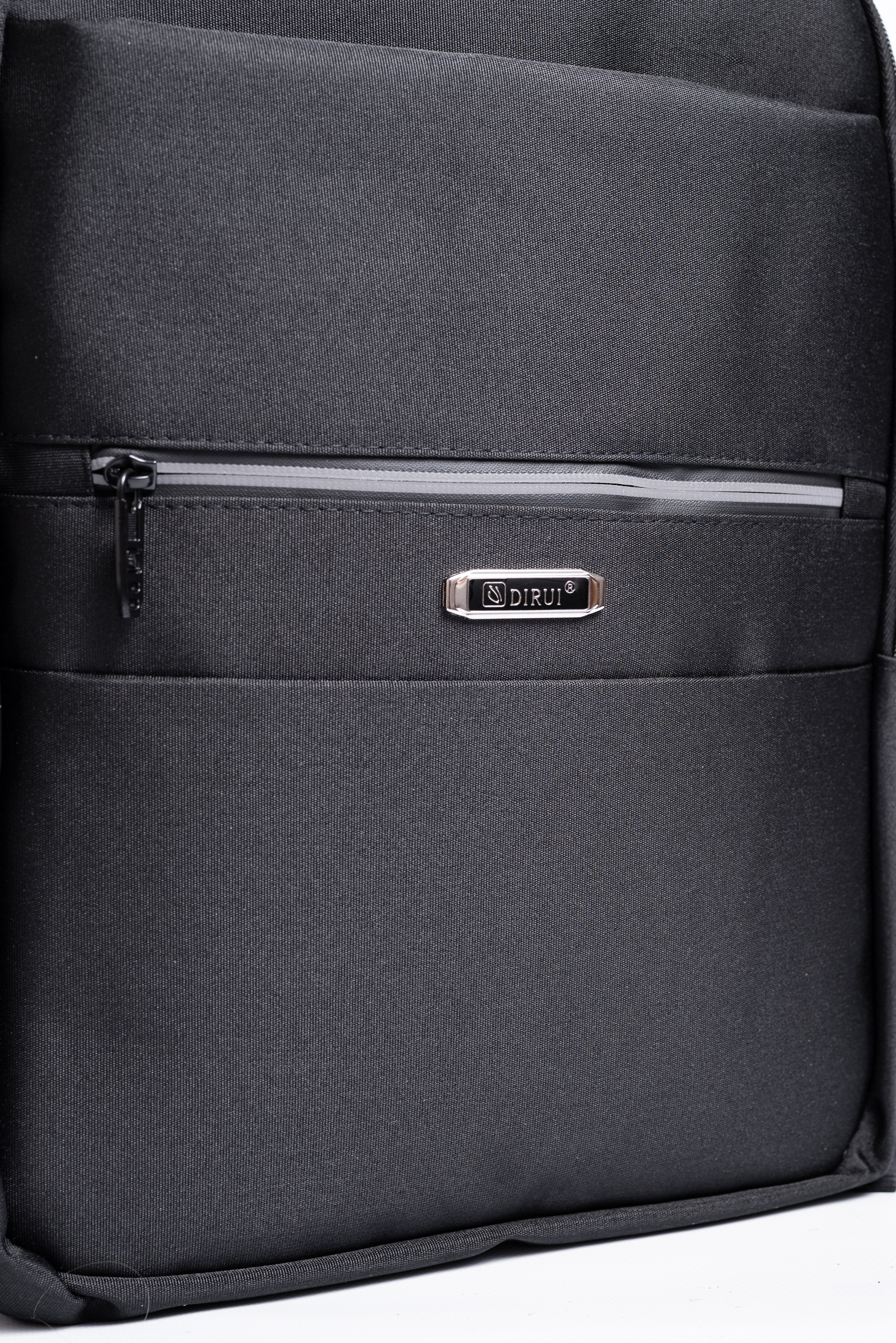 Рюкзаки. Предметный фотограф, фото для маркетплейсов Пятигорск, КМВ