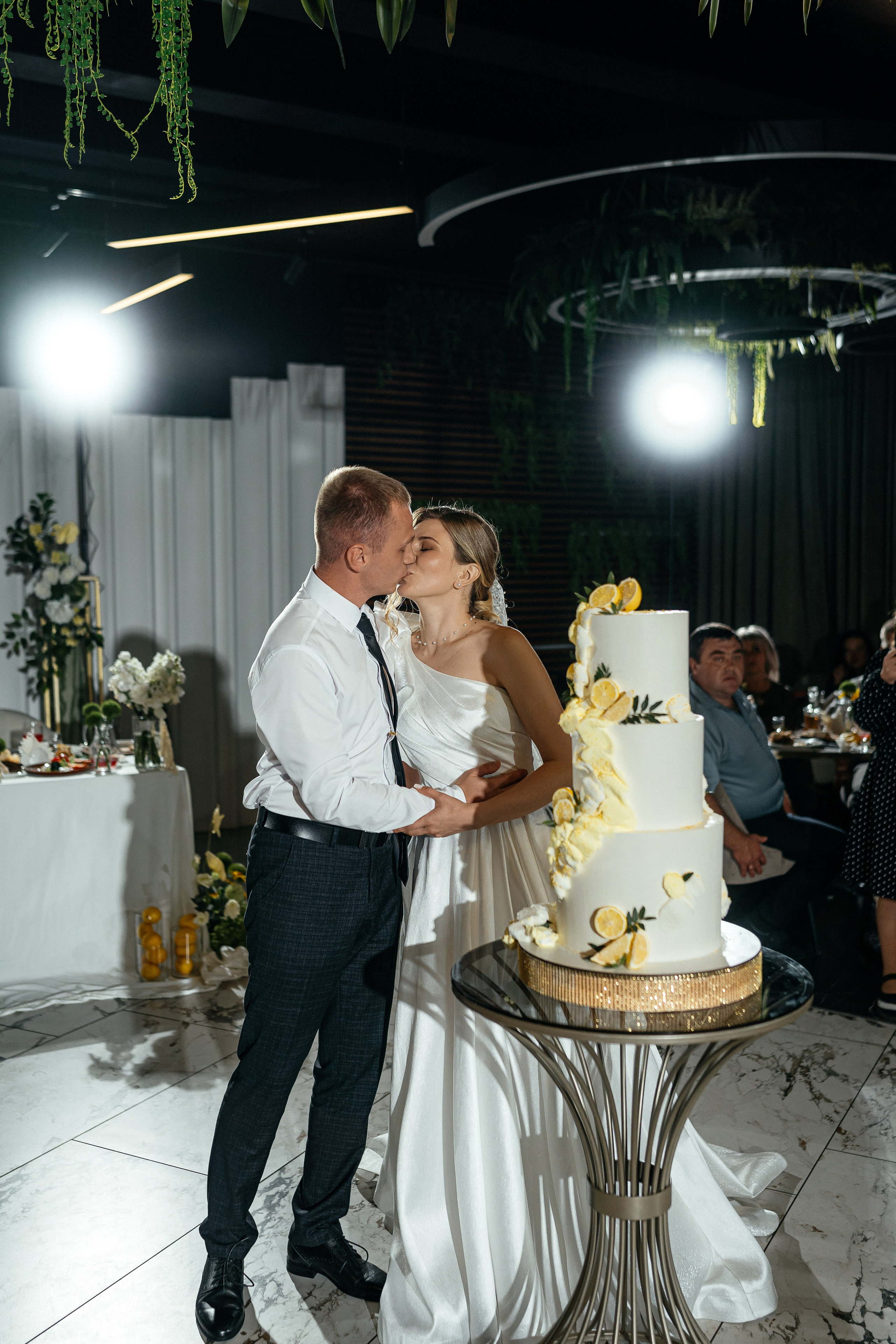 Артем и Алина. Свадебный и семейный фотограф в Алексеевке Марина Купреева