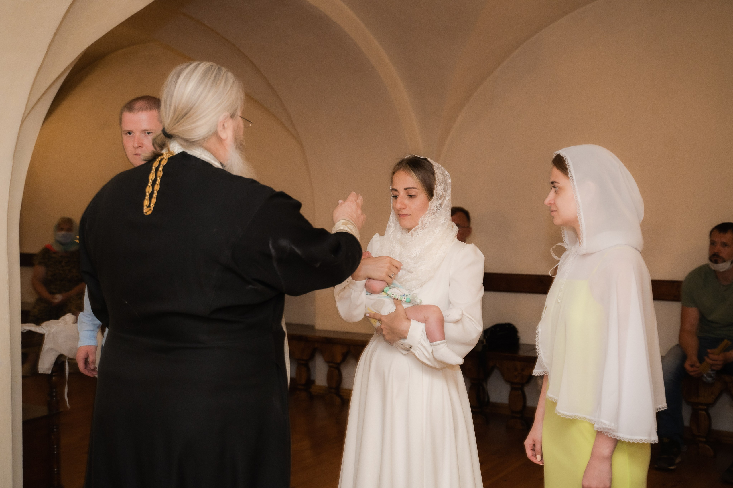 Фотосъемка крещения в Москве — сохранить таинство и создать фотокнигу