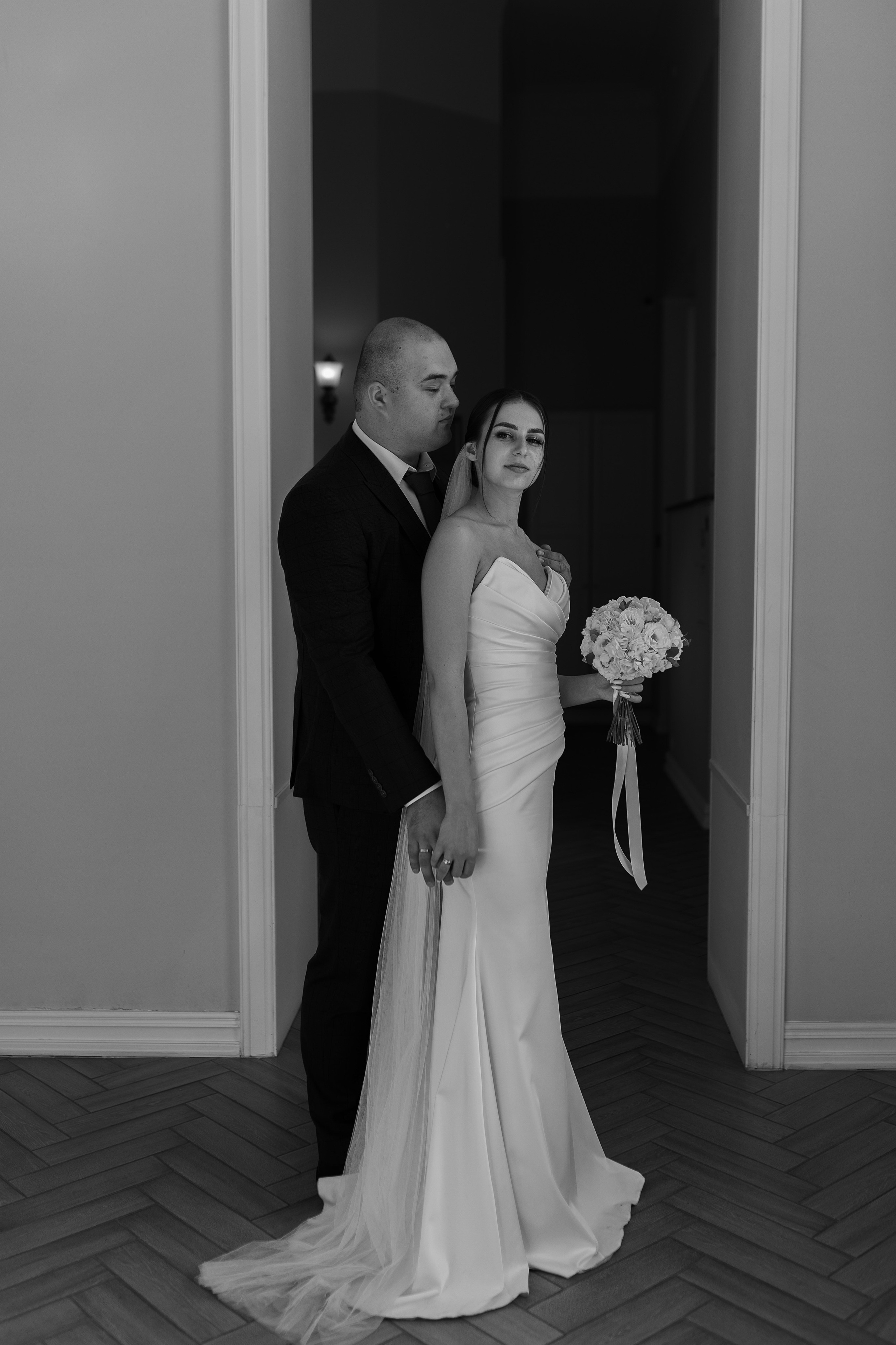 Классическая камерная прогулка Даши и Саши. Свадебный фотограф Елена Рубцова