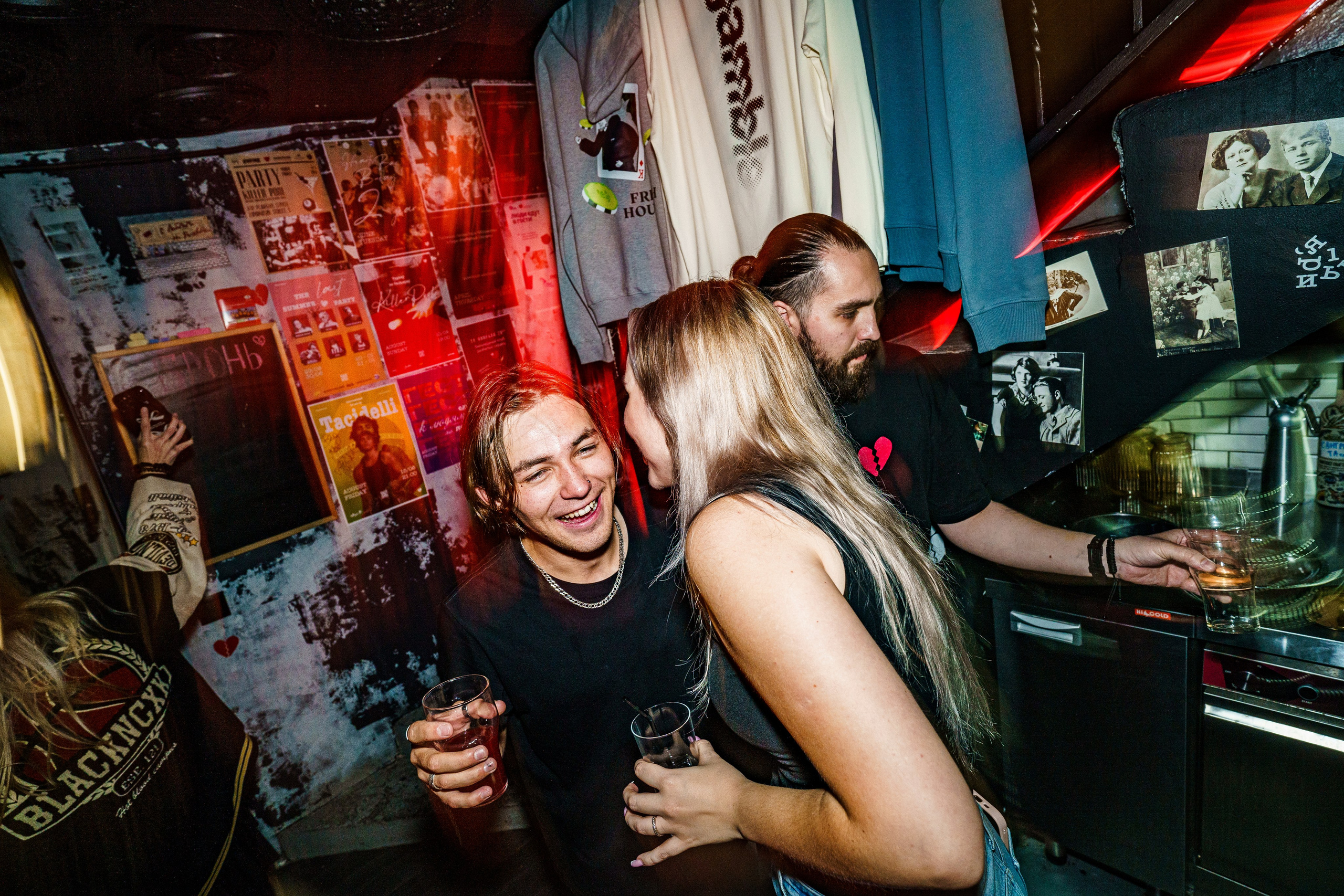 Бар разбитых сердец. Last summer party. Концертный и репортажный фотограф в Санкт-Петербурге Слава Пахомов