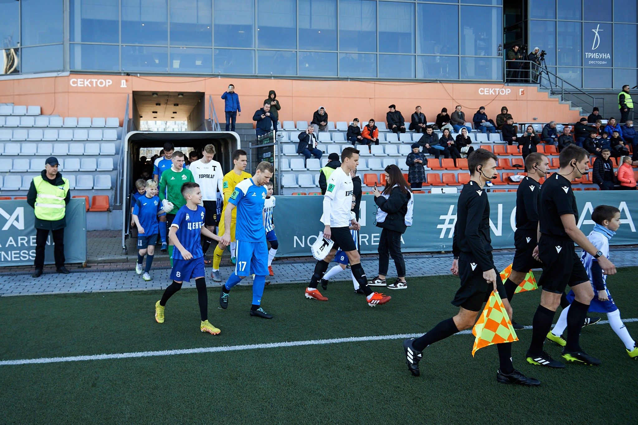 Футбольный матч вторая лига Динамо2 Зенит 2. Иван Ступа, репортажный фотограф в Санкт-Петербурге и Ленинградской области