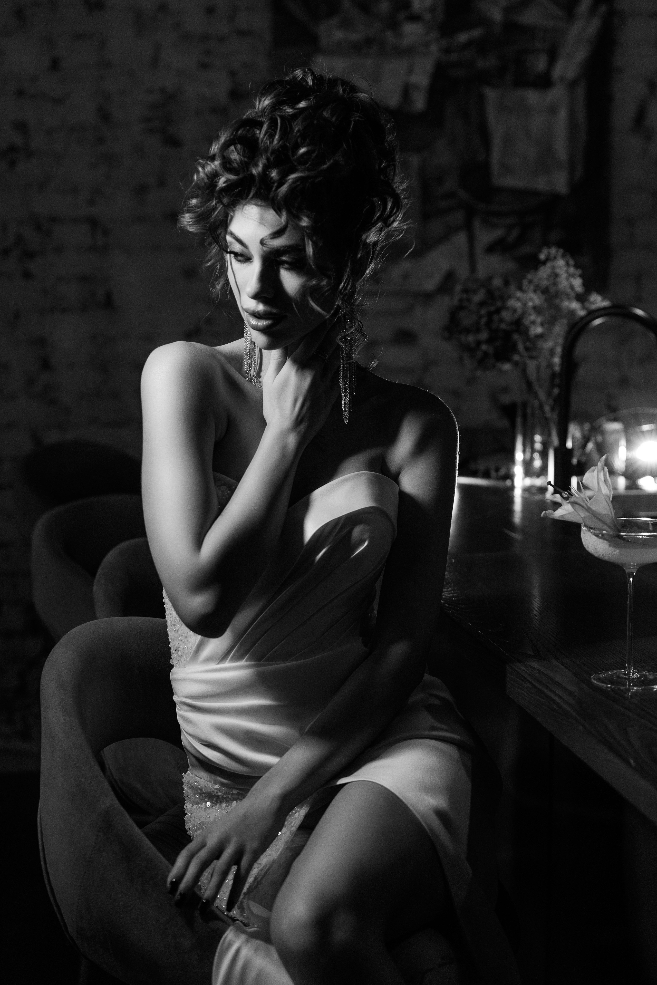 Свадебная серия в баре. Свадебный и семейный фотограф  во Владивостоке Ольга Украинец