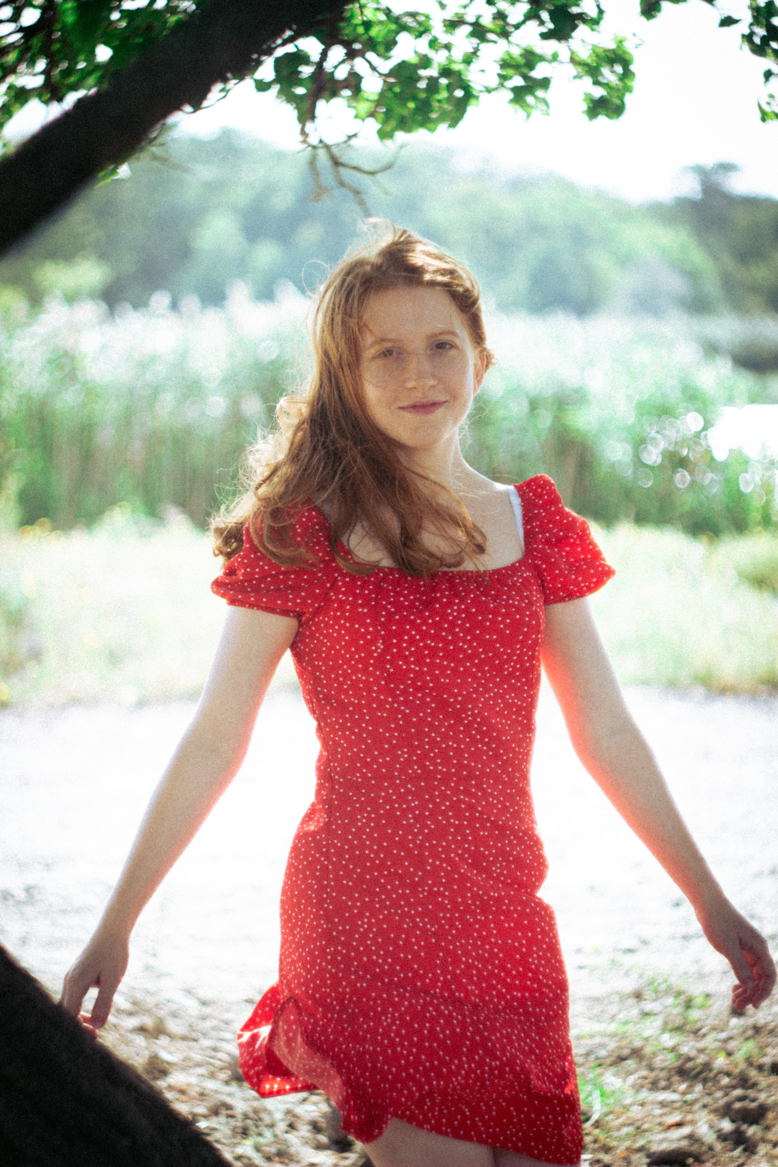 Платье в горошек. • Фотограф Александра Светозар Алчевск •