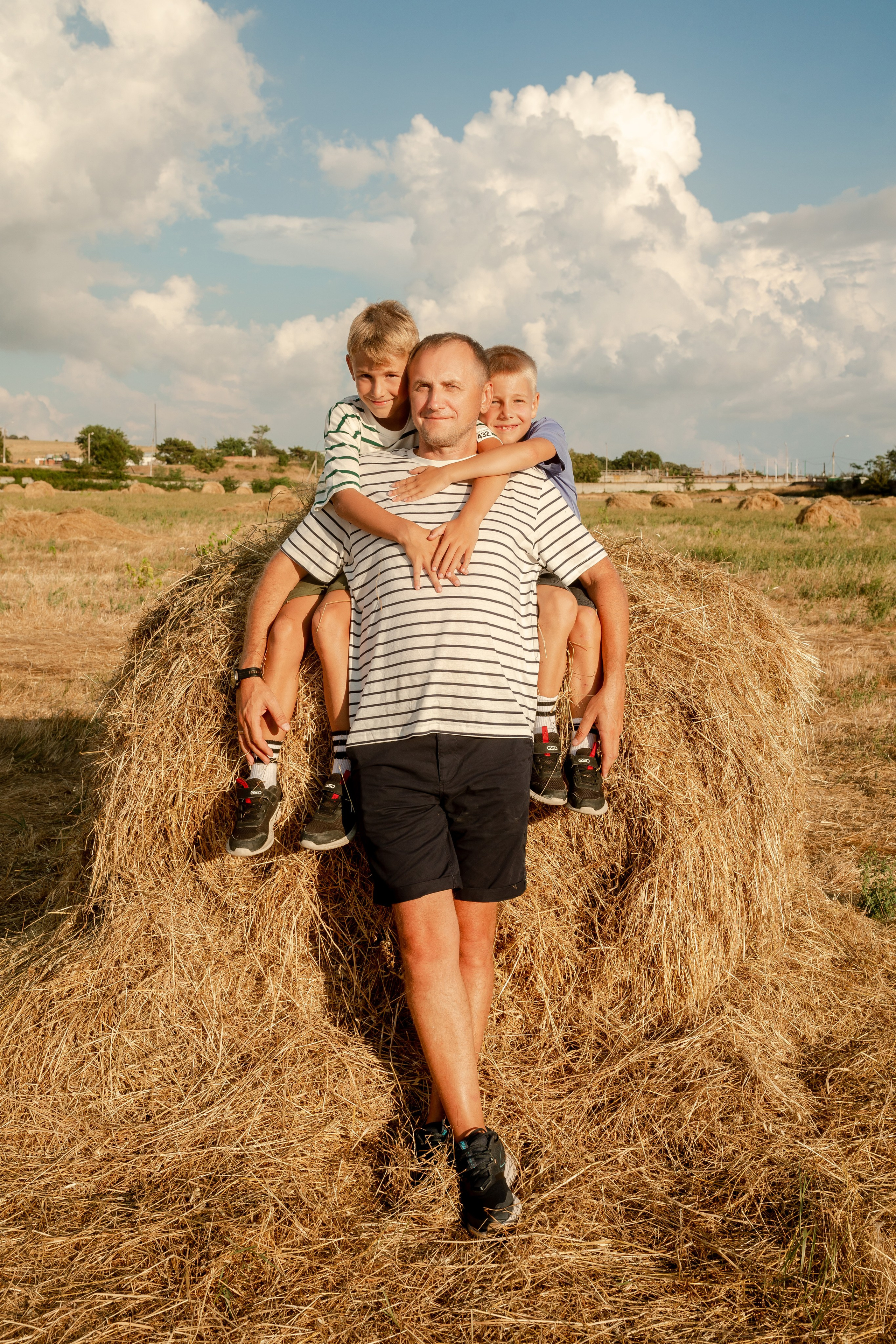 Оксана, Роман, Аким и Матвей. Фотограф в Геленджике, Архипо-Осиповке, Абрау-Дюрсо, Кринице Виктория