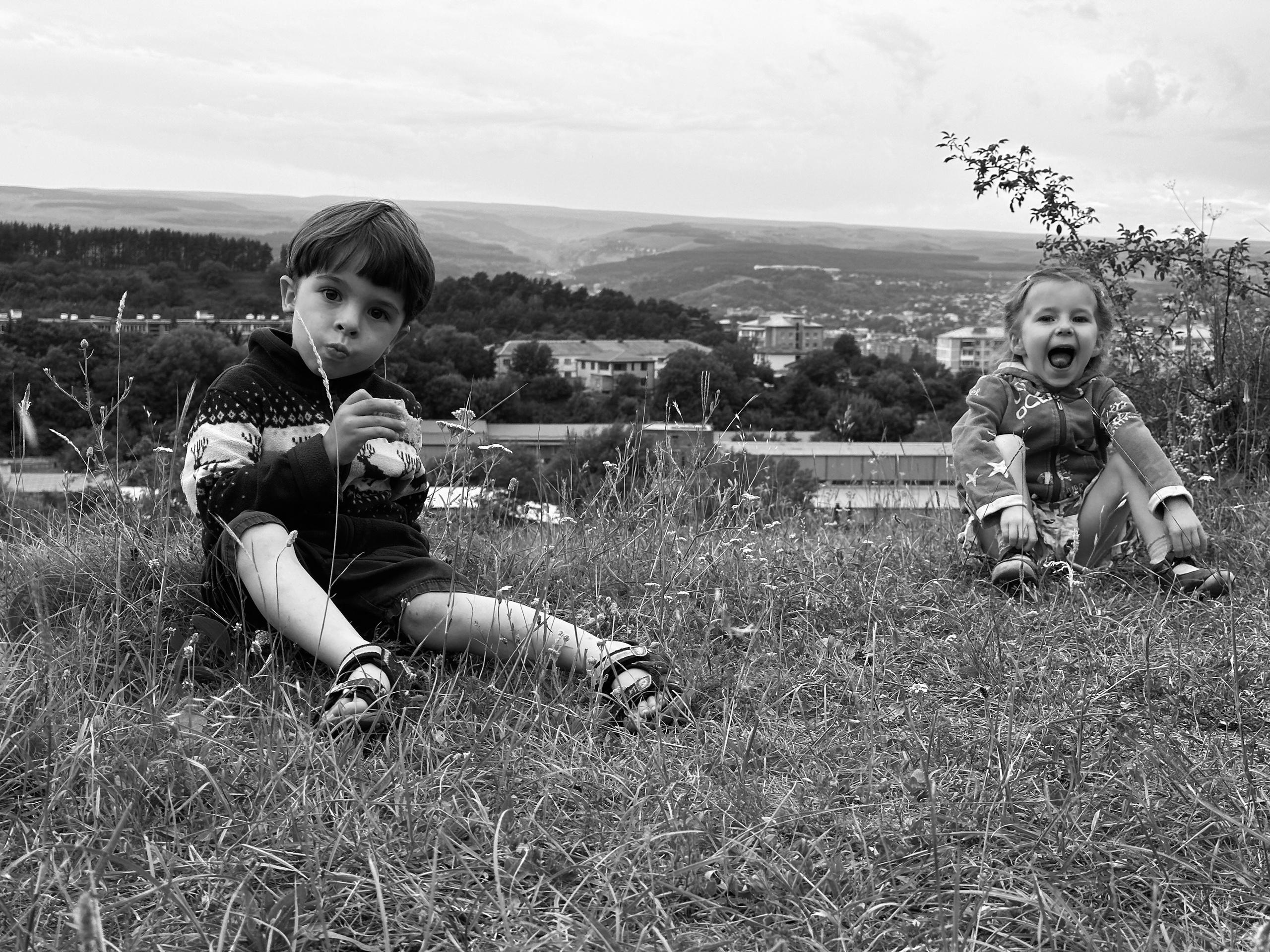 Дети. Смотри, красота!