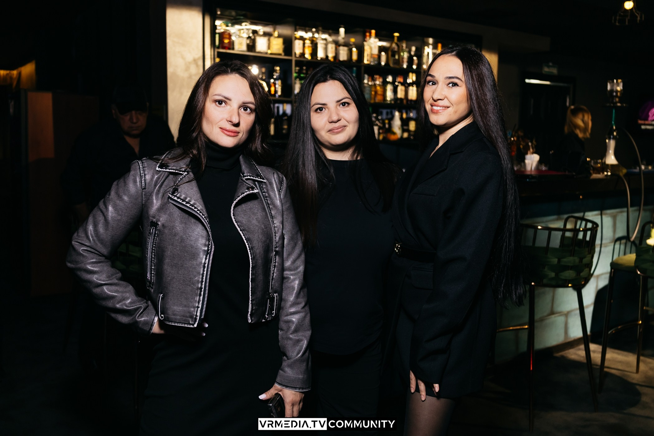 Вечер в караоке-баре «Volna»