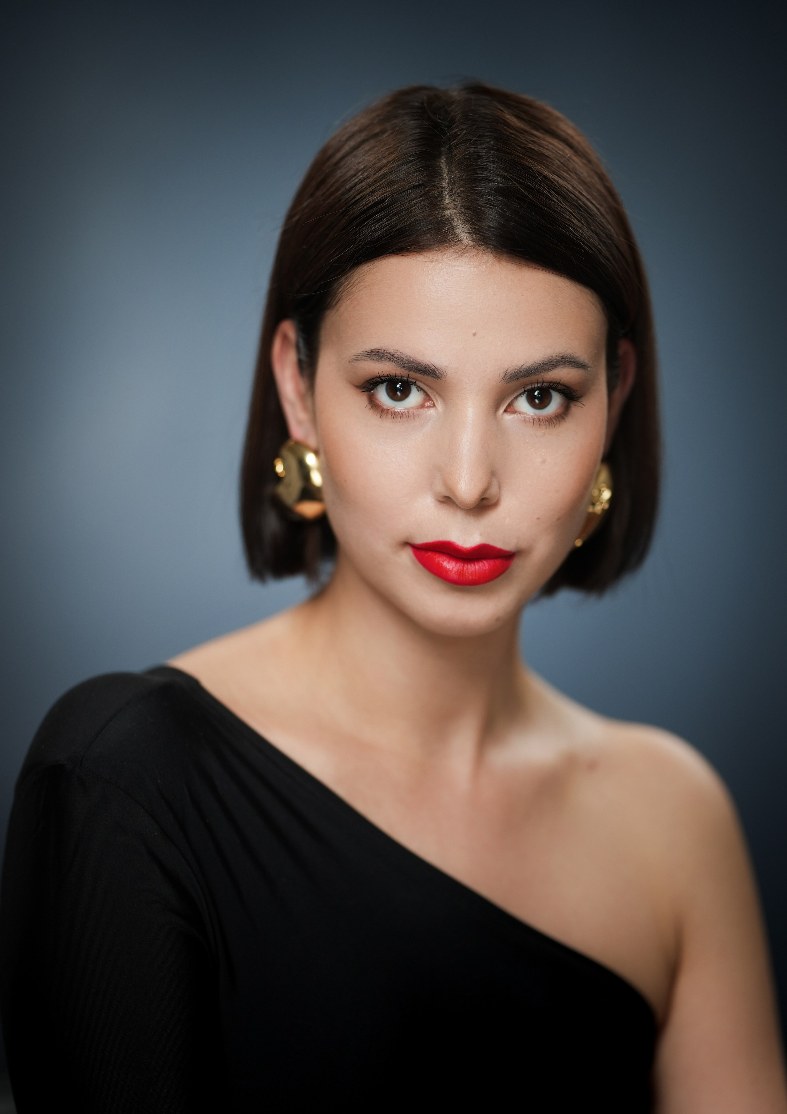 Актриса Елизавета Даутова. Портретная съемка в Москве, студийный фотограф Игорь Фомин