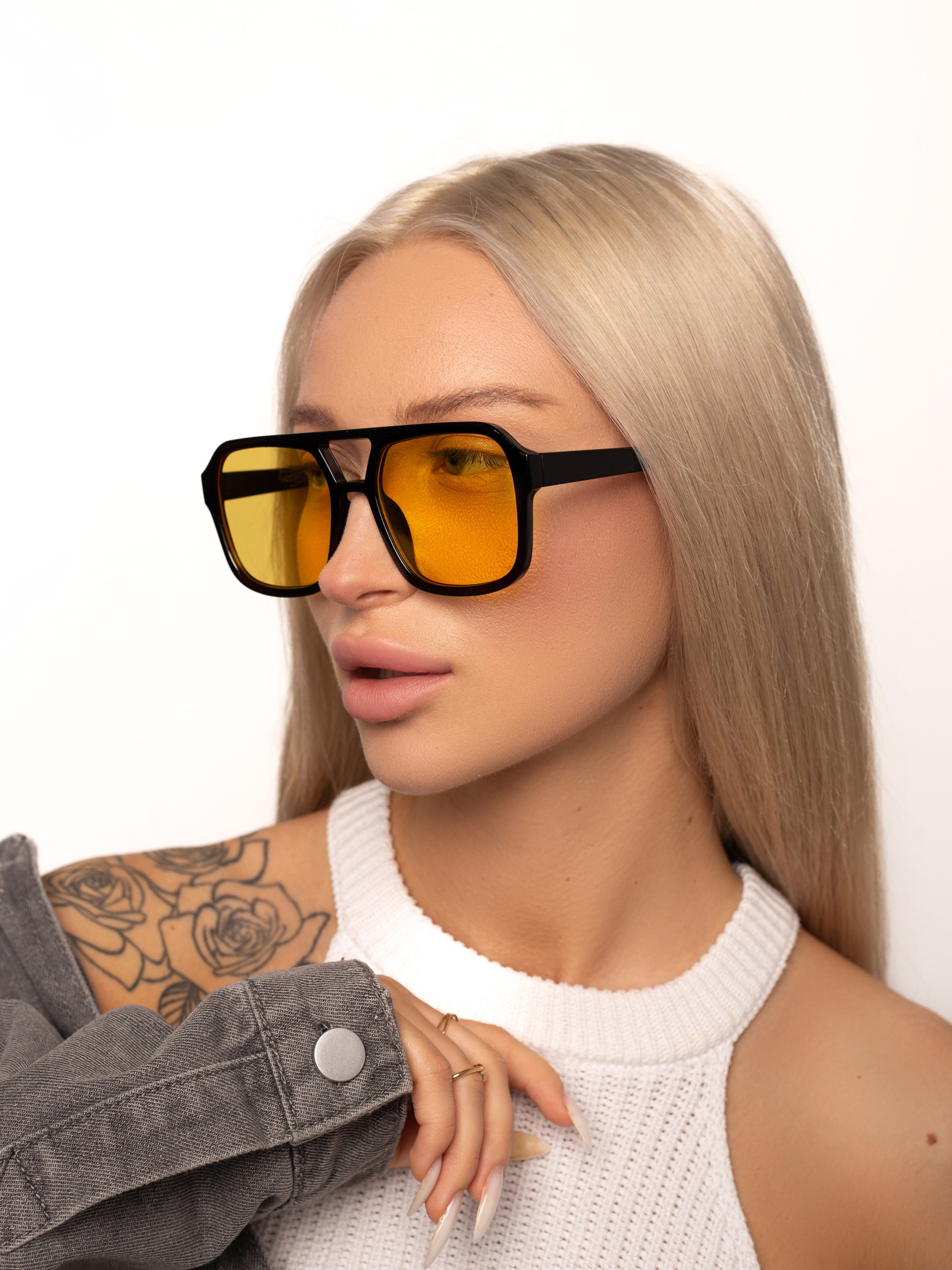 Модельная съемка на циклораме и в интерьере