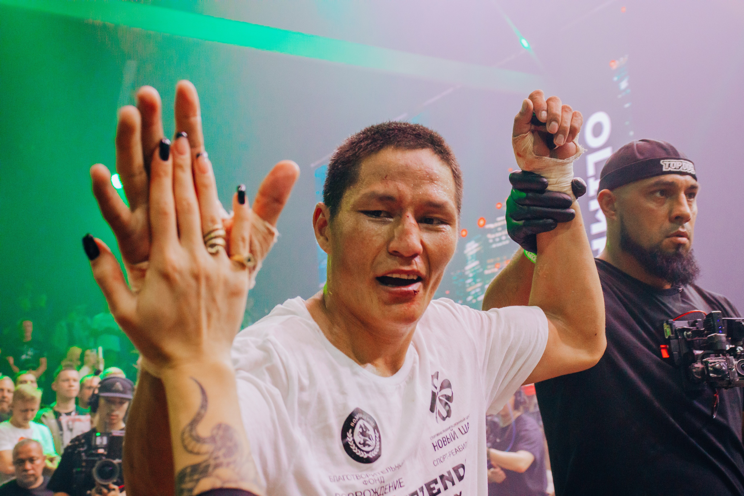 Кулачные бои TopDog. Анастасия Тен