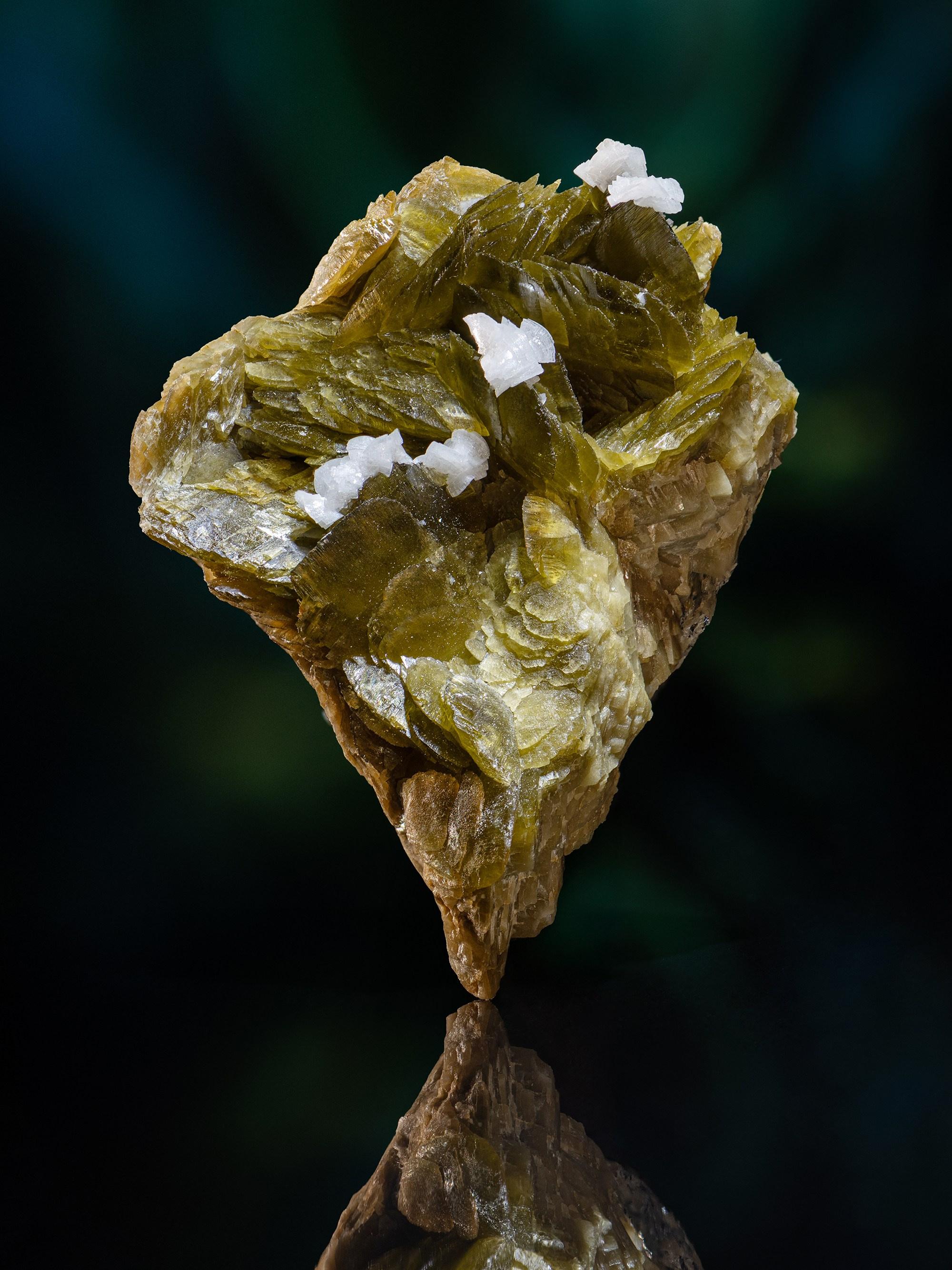 Фотосъёмка камней и минералов. Фотосъёмка интерьеров и архитектуры гостиниц, промышленная съёмка