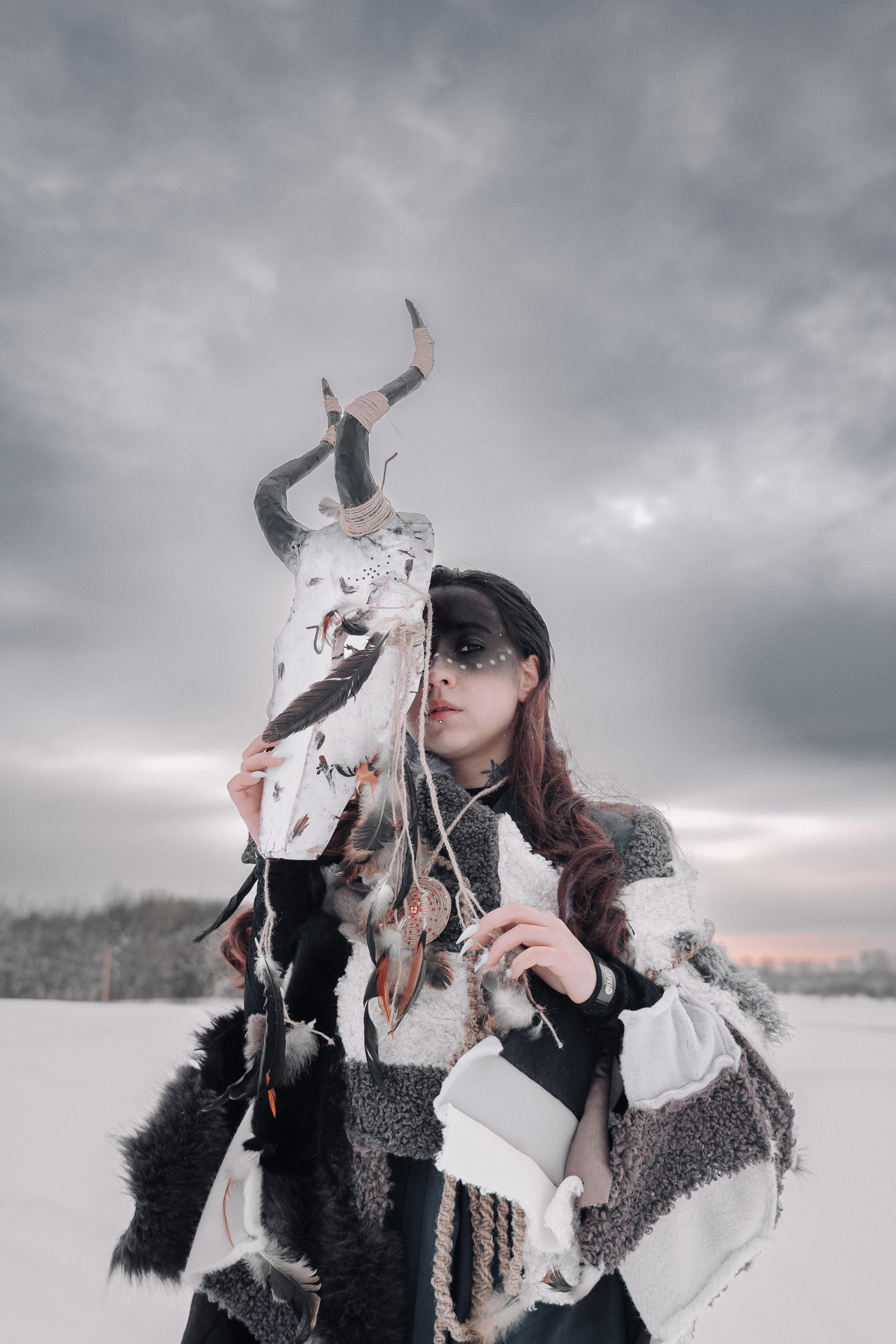 Шаманка Полина. Паша Страхов — фотограф