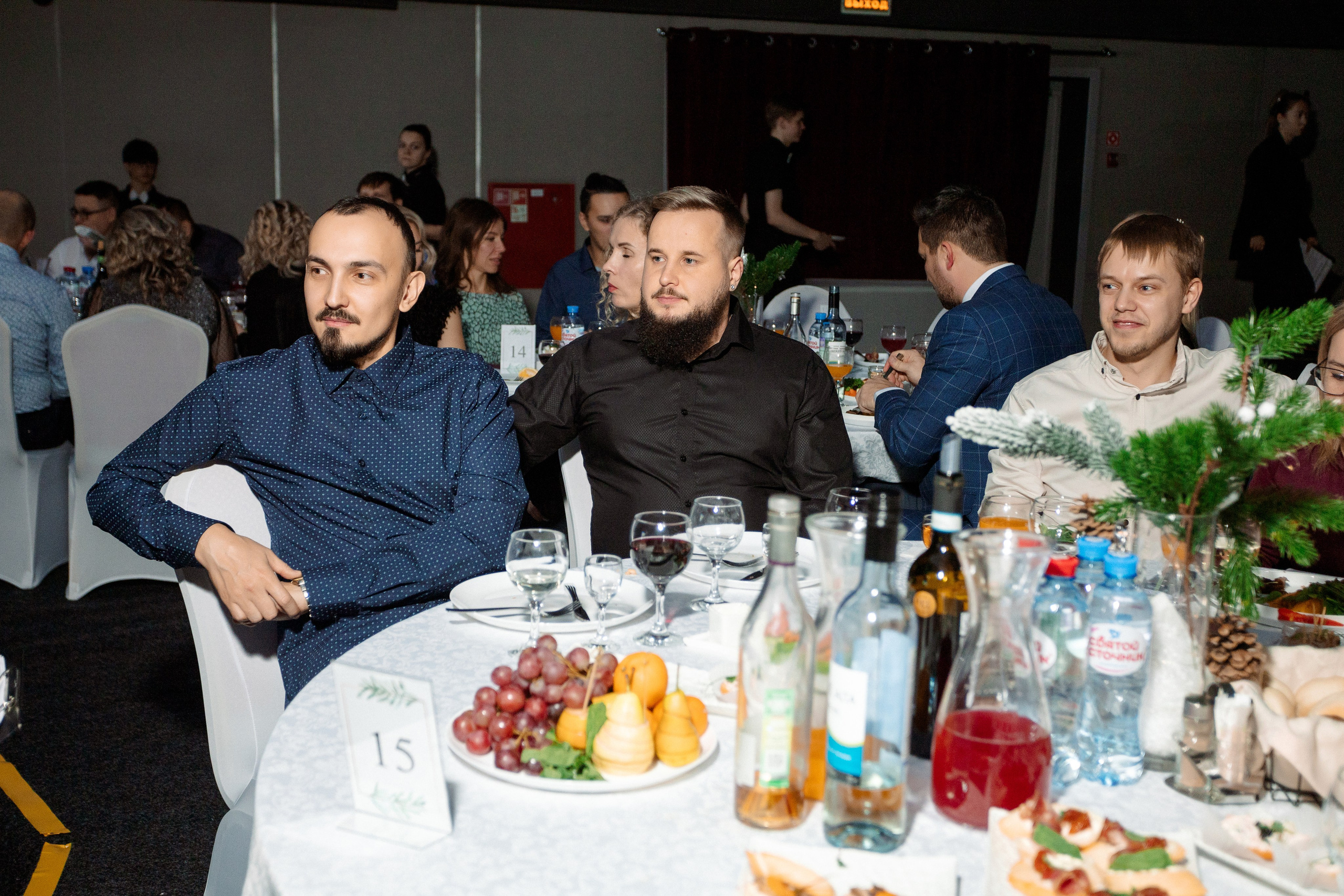 РЕПОРТАЖ: НОВЫЙ ГОД В ДК МЕТАЛЛУРГ. Профессиональный фотограф в Ижевске Леша Петров