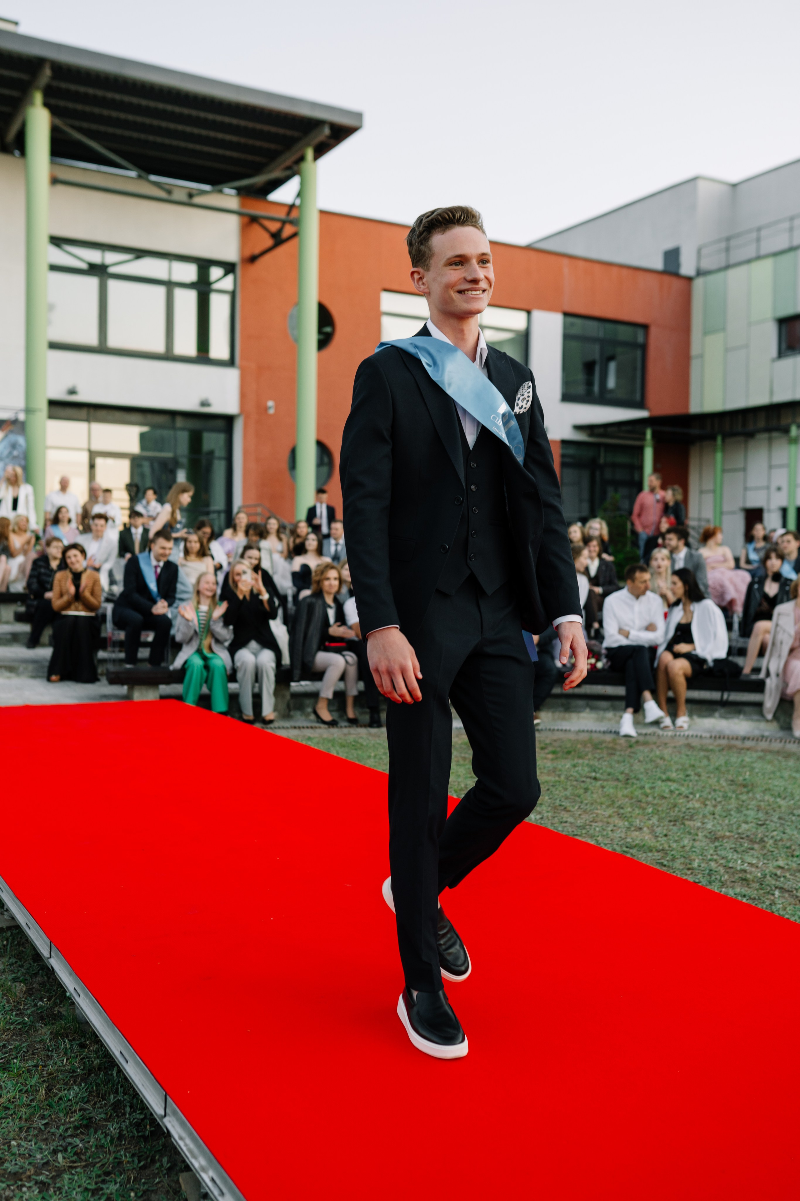 Выпускной 61 школа