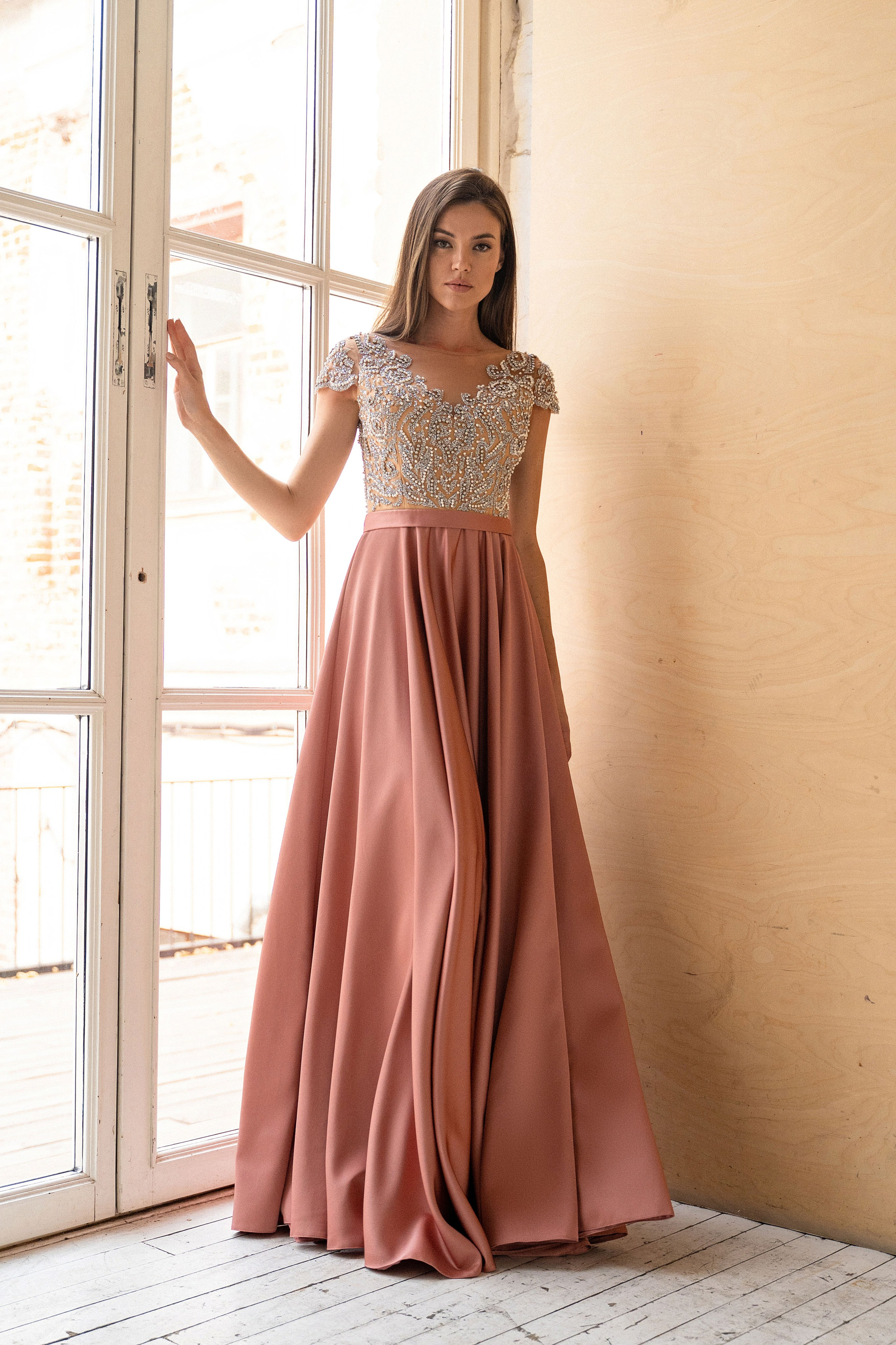 Съемка вечерних платьев DIAFANO с Ксенией. Свадебный и портретный фотограф Клипа Максим