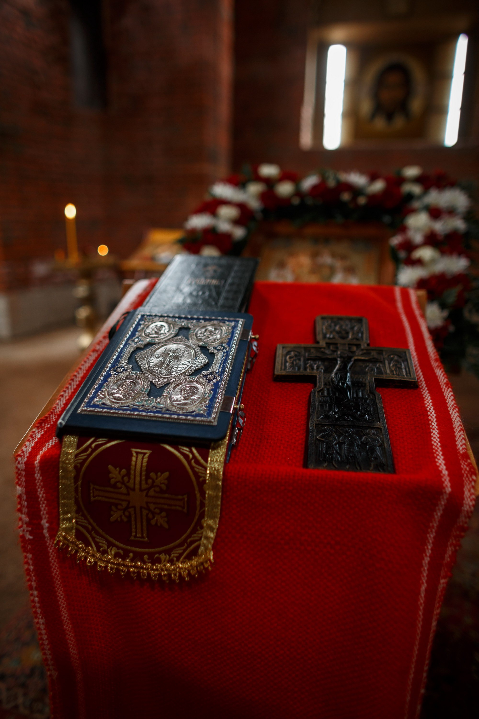 Венчание. Свадебный фотограф Игорь Брундасов 8PHOTO на свадьбу венчание загс СПб