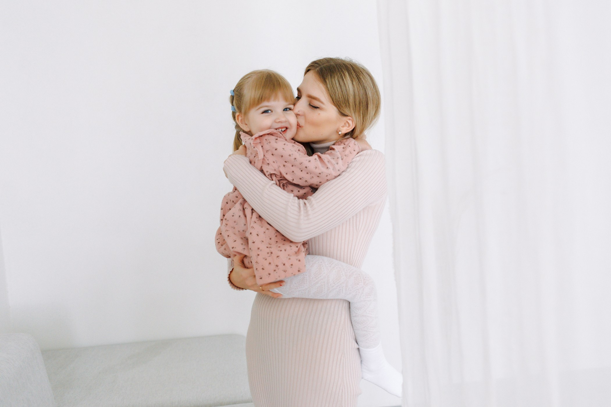 Алексей, Юля и Василиса. Семейный, репортажный, свадебный фотограф в Краснодаре Артур Александрин