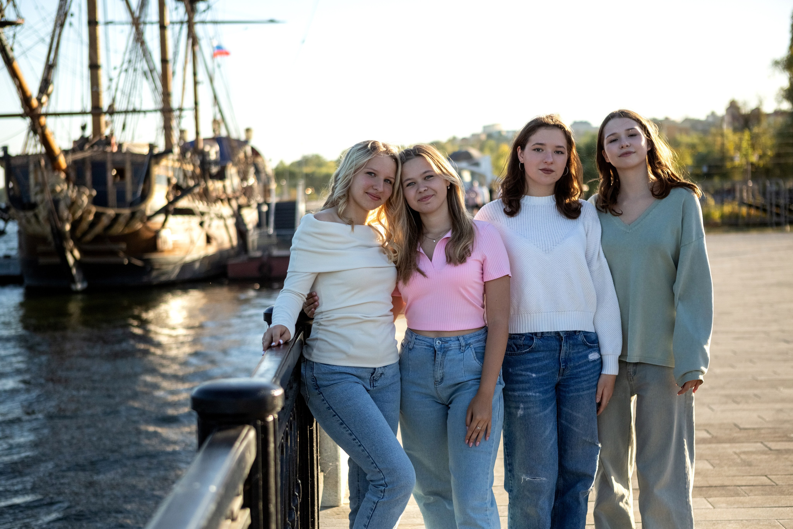 Прогулка. Выпускные альбомы Воронеж " СОКОЛ фото»