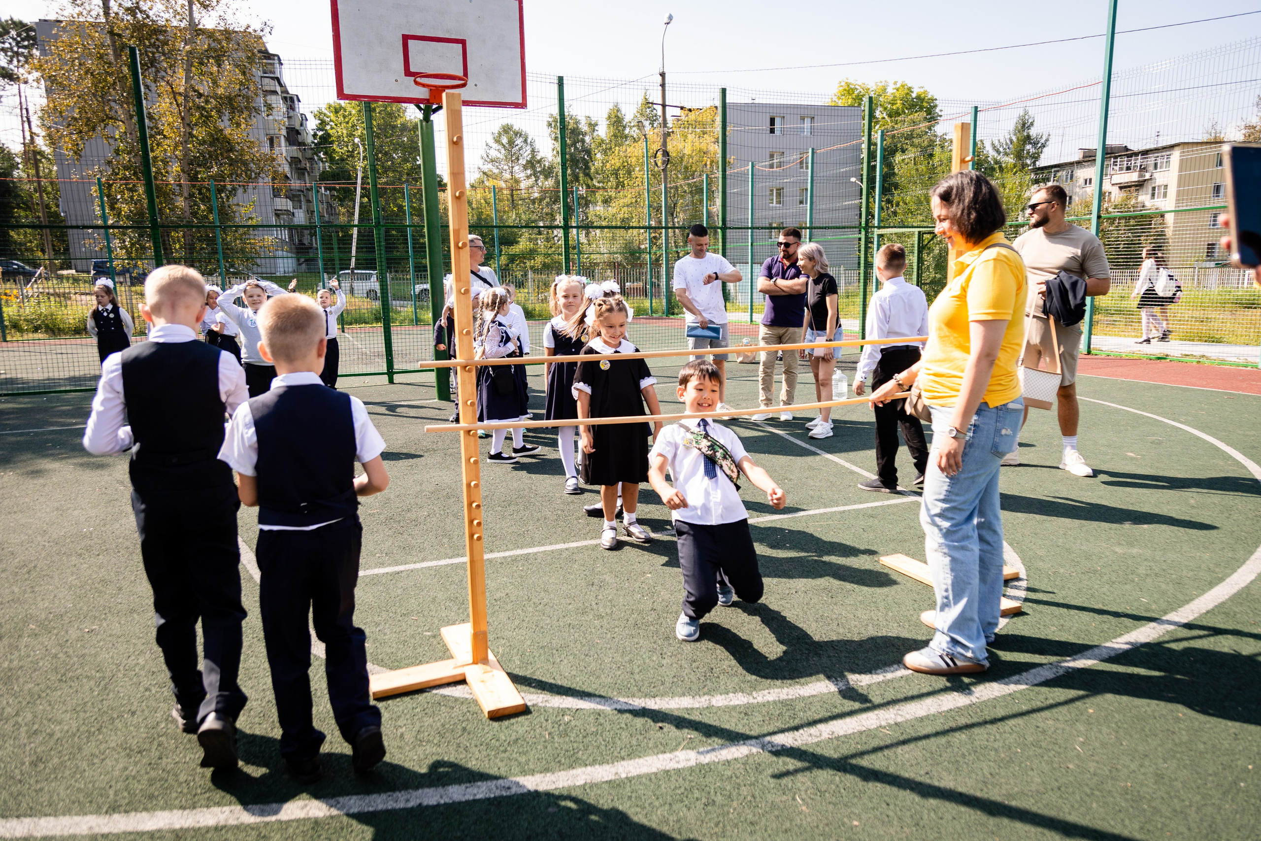 Гимназия № 50. Детский фотограф видеограф в Хабаровске Михаил Орлов