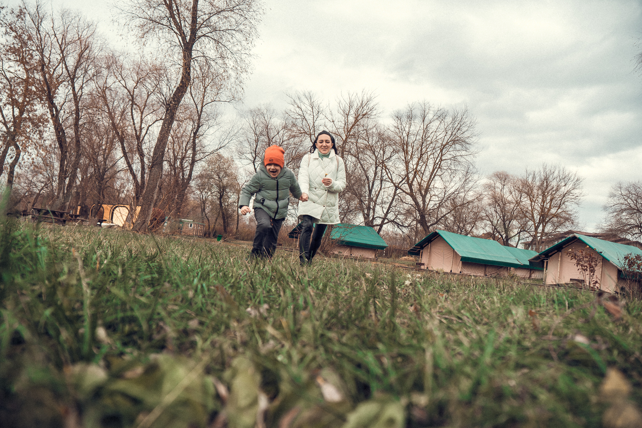 Мама и сын. Гуляй-Город. Лиза Фирстова — самый добрый фотограф