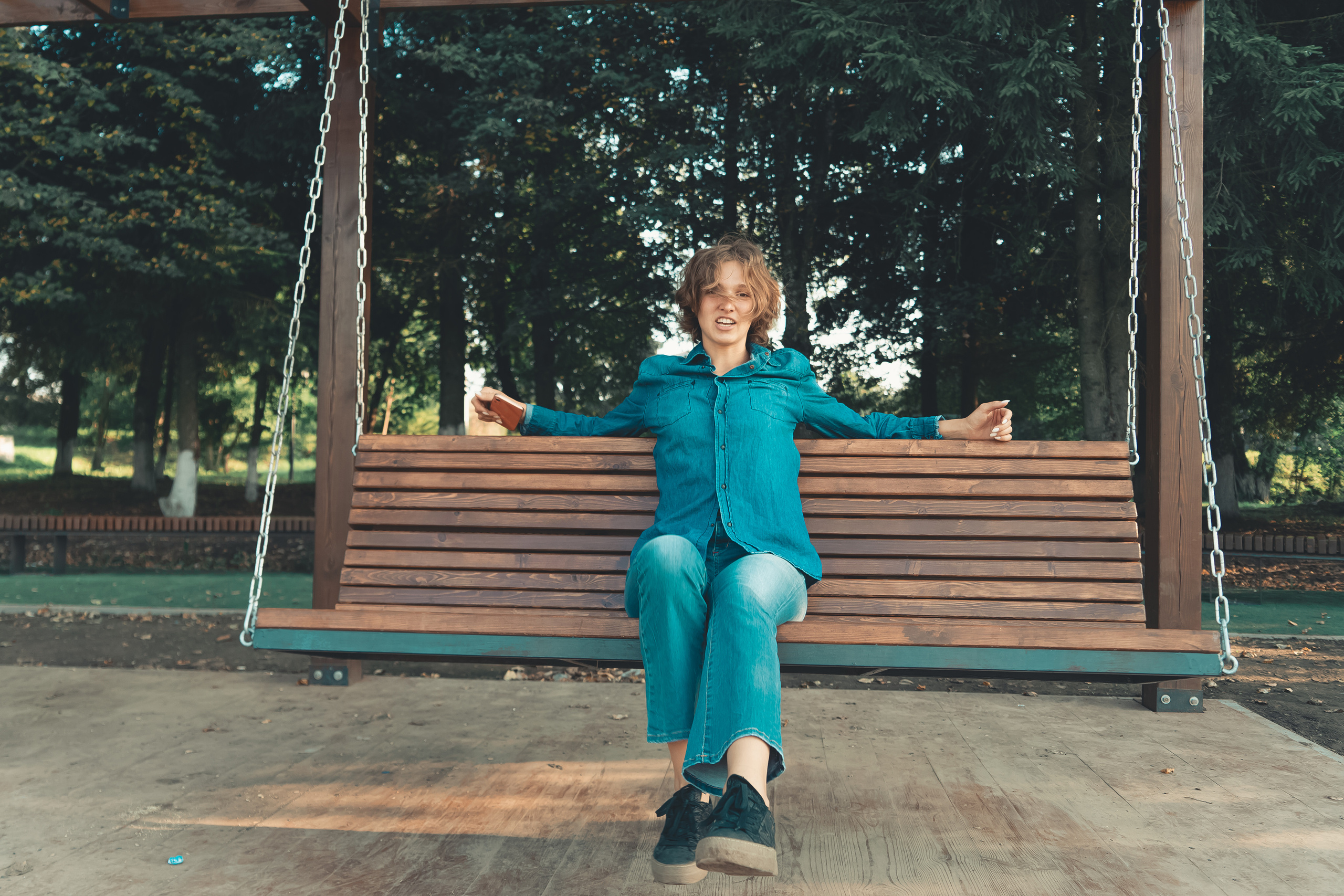 В душе шестнадцать. Лиза Фирстова — самый добрый фотограф