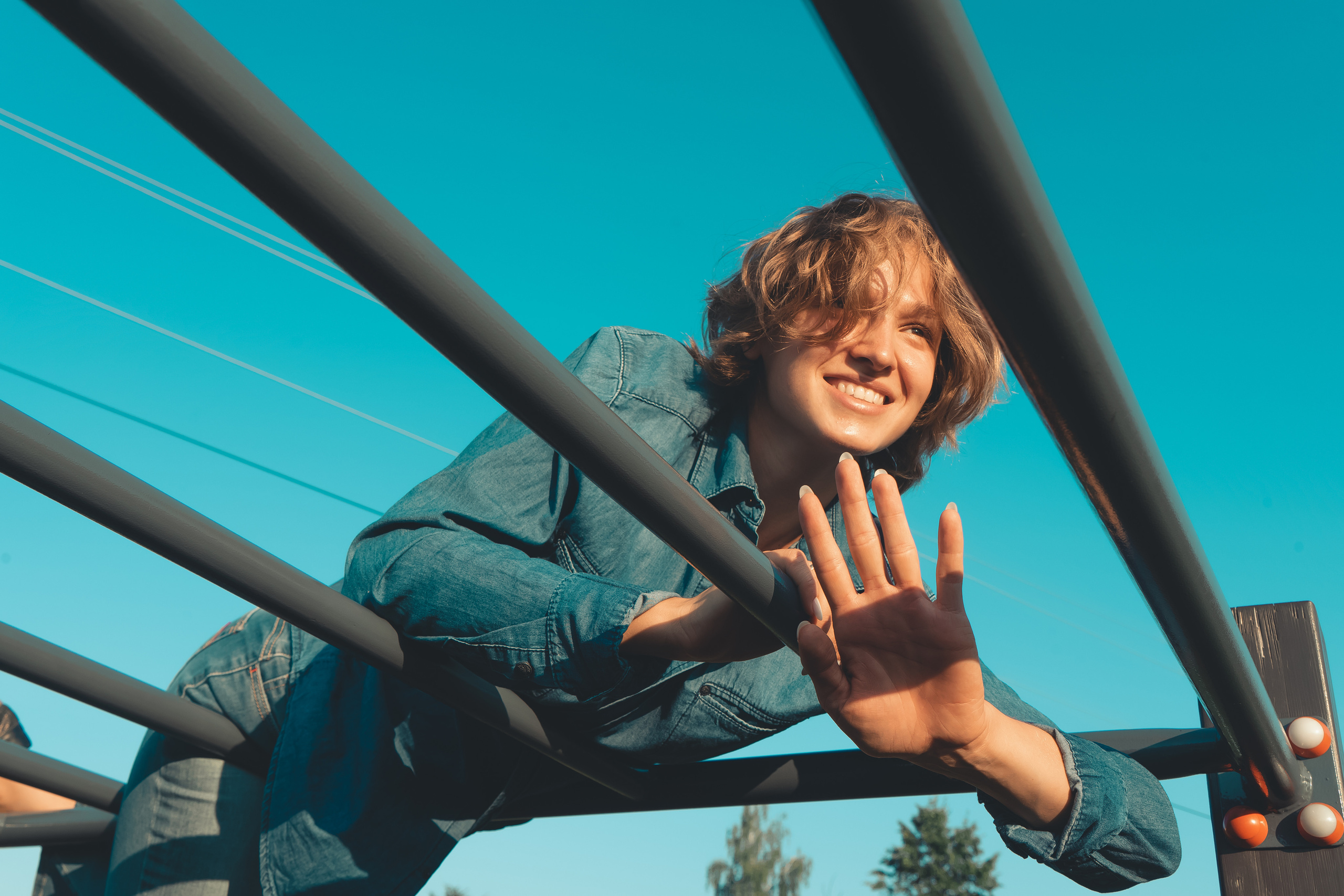 В душе шестнадцать. Лиза Фирстова — самый добрый фотограф