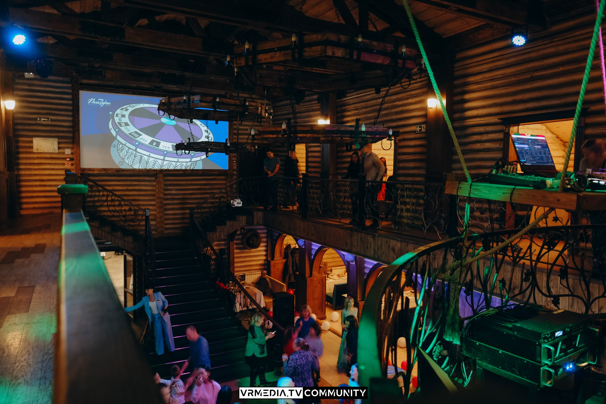 День рождения у «Петровича»