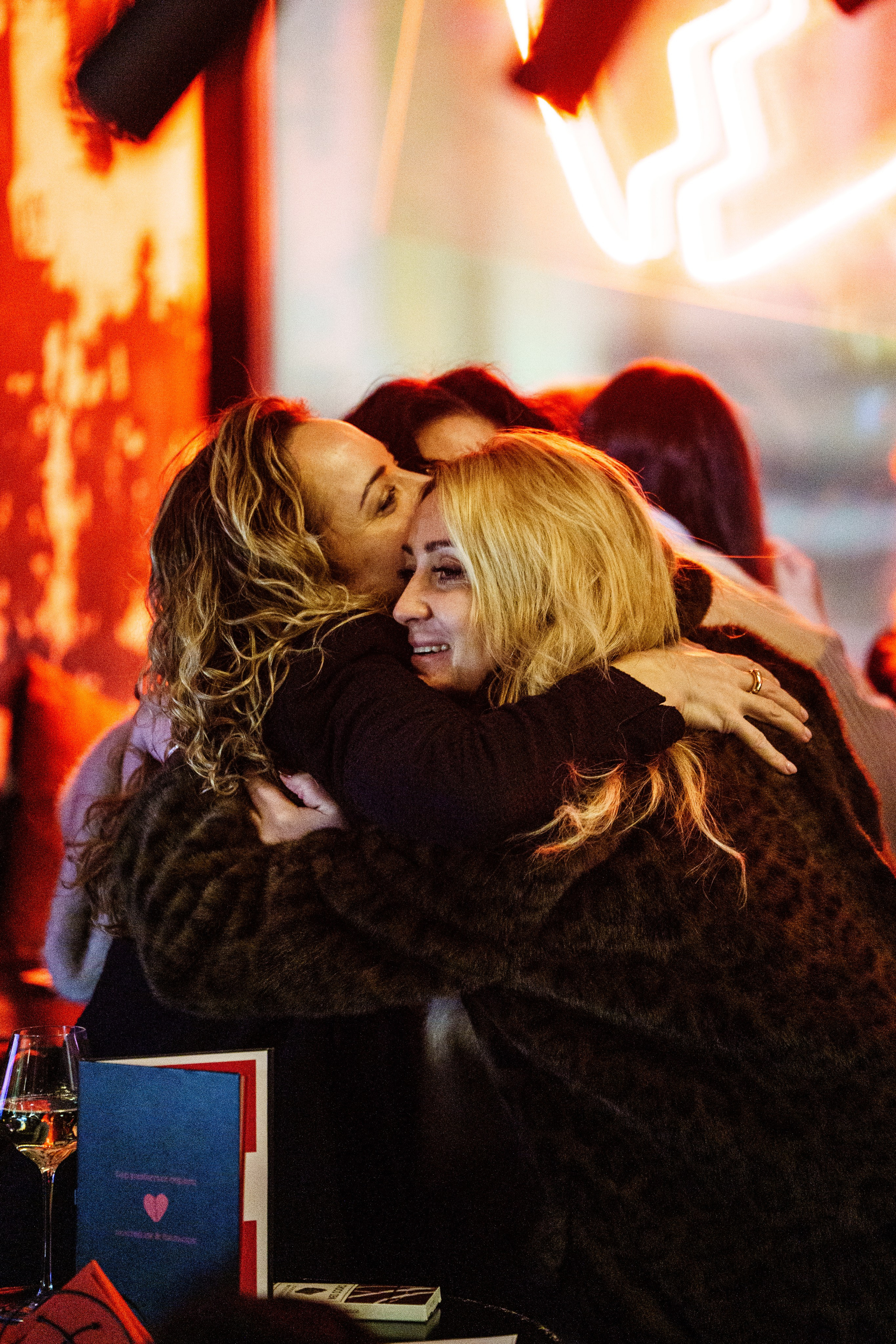 День святого Валентина в Баре разбитых сердец. Концертный и репортажный фотограф в Санкт-Петербурге Слава Пахомов