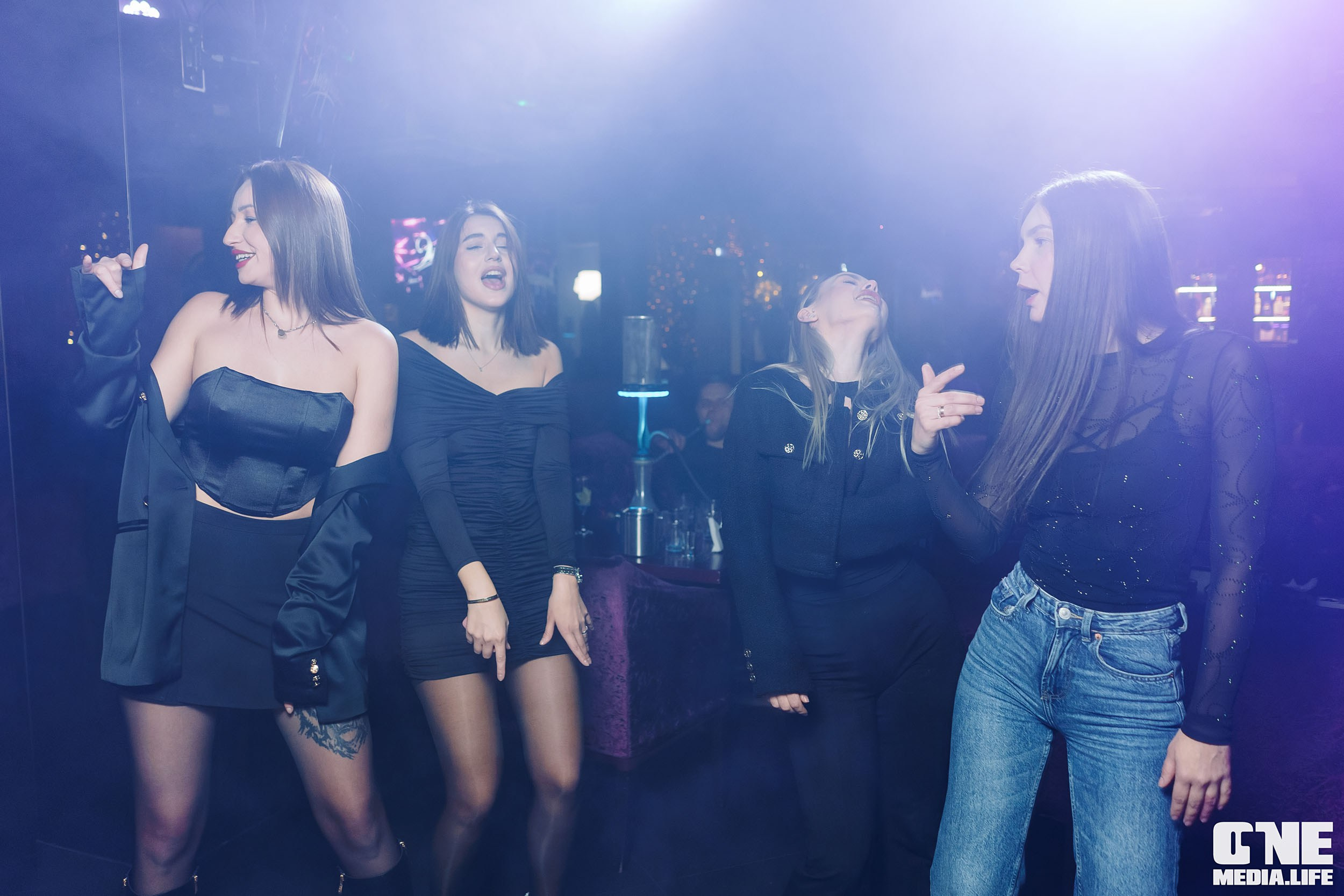 Фоторепортаж из караоке-клуба Эйфория. One Media Life: фоторепортажи, фотоотчеты с мероприятий и заведений